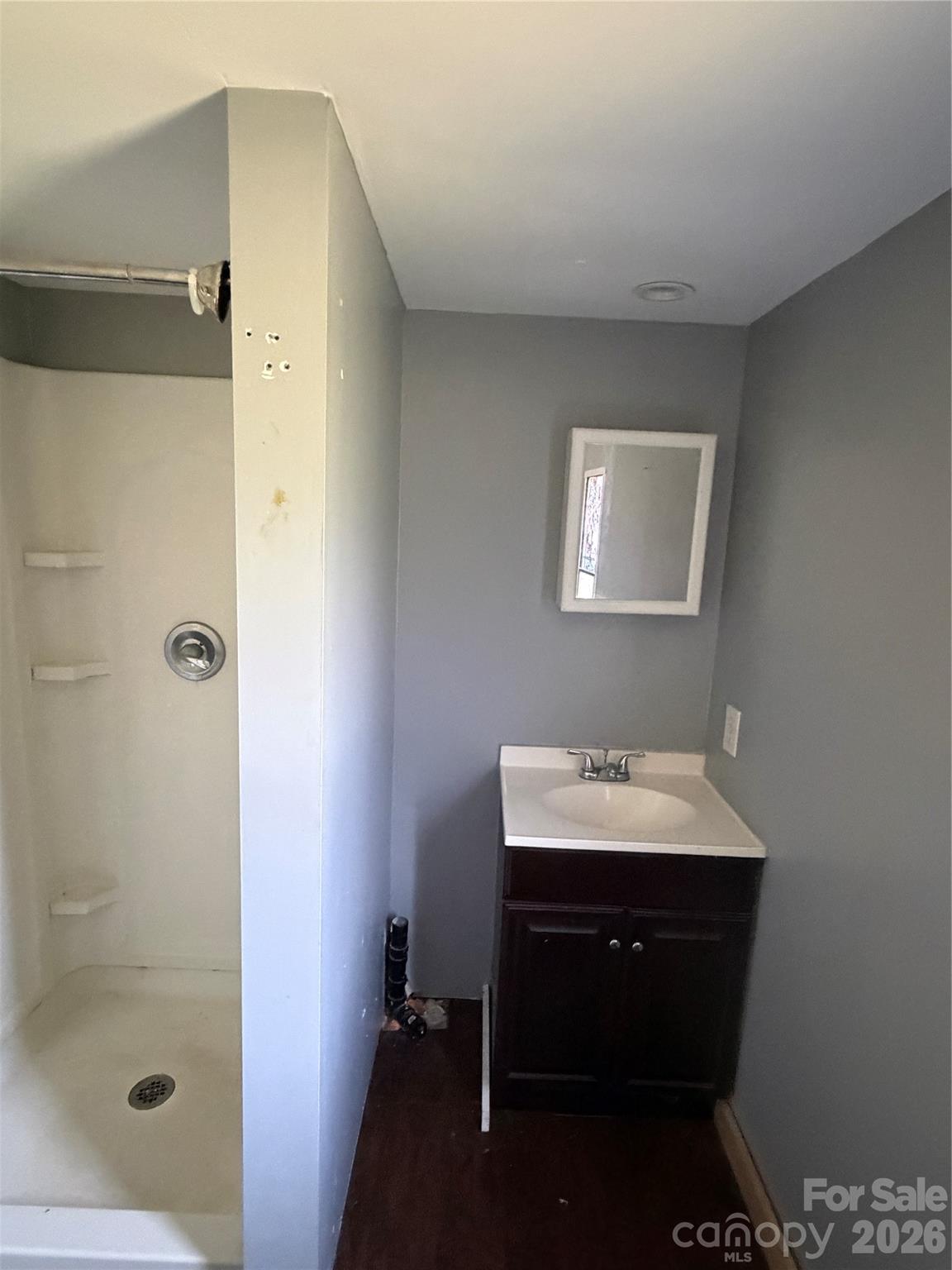 5027 Lineberger Loop Road — Denver