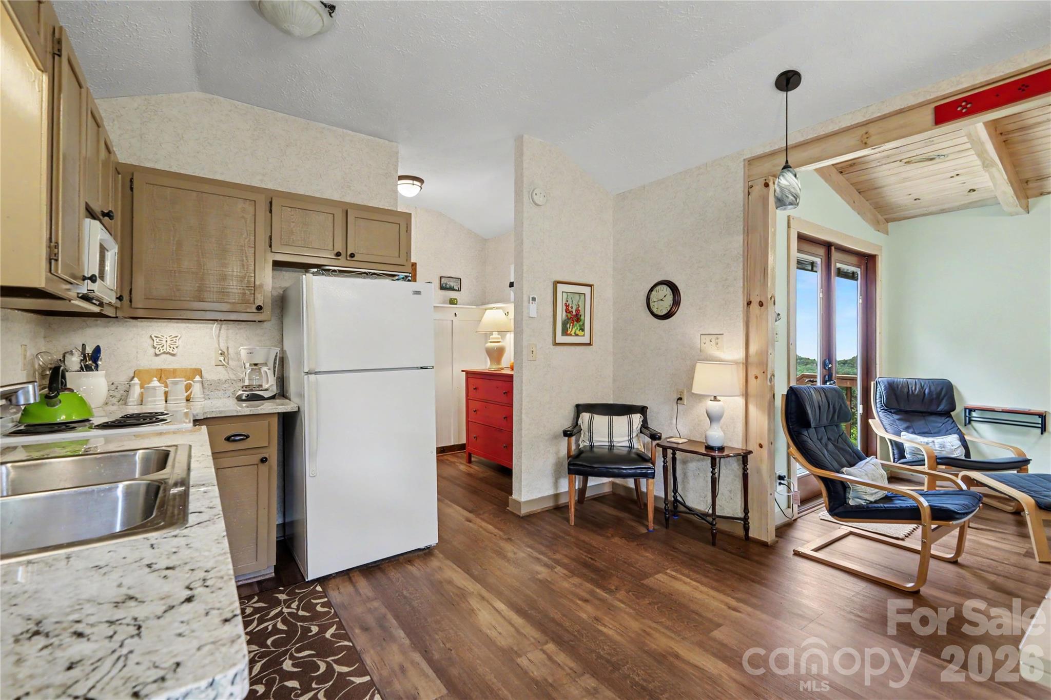 3526 Dogwood Lane — Morganton