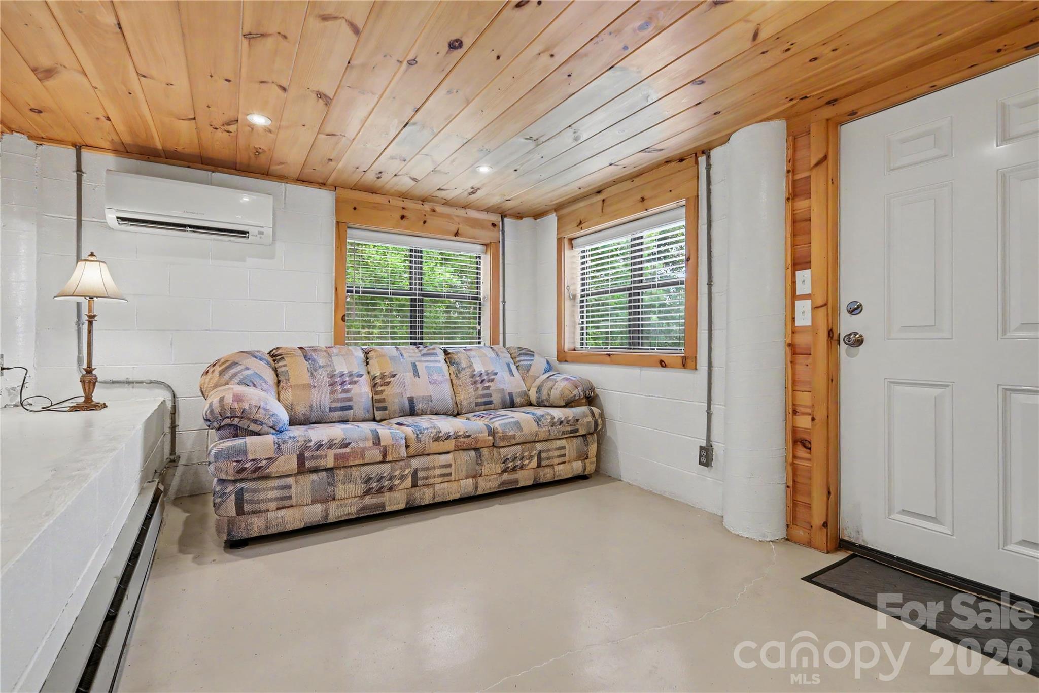3526 Dogwood Lane — Morganton