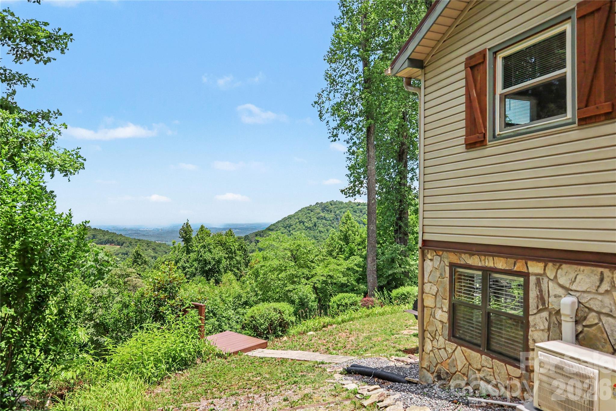3526 Dogwood Lane — Morganton