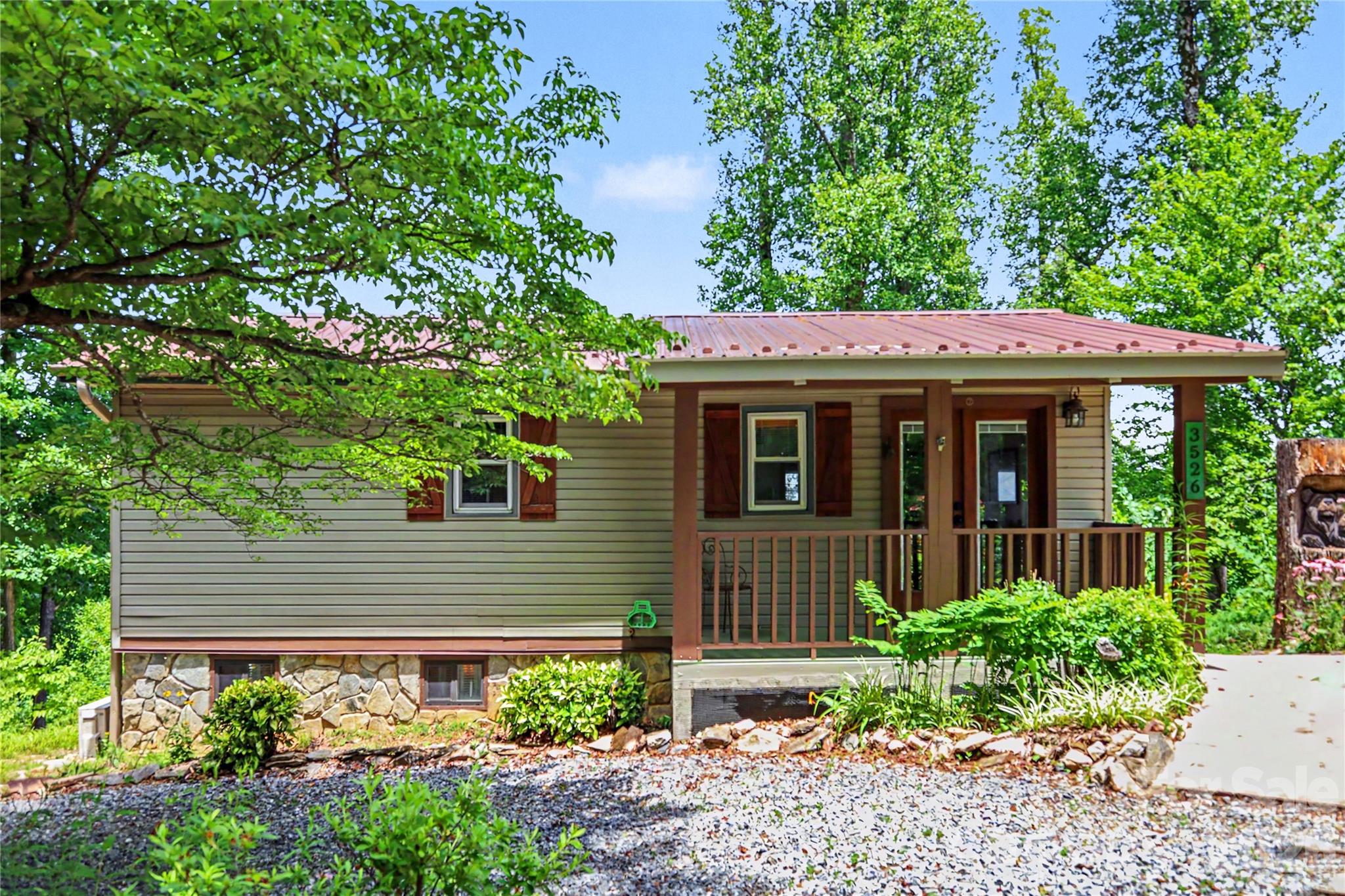 3526 Dogwood Lane — Morganton