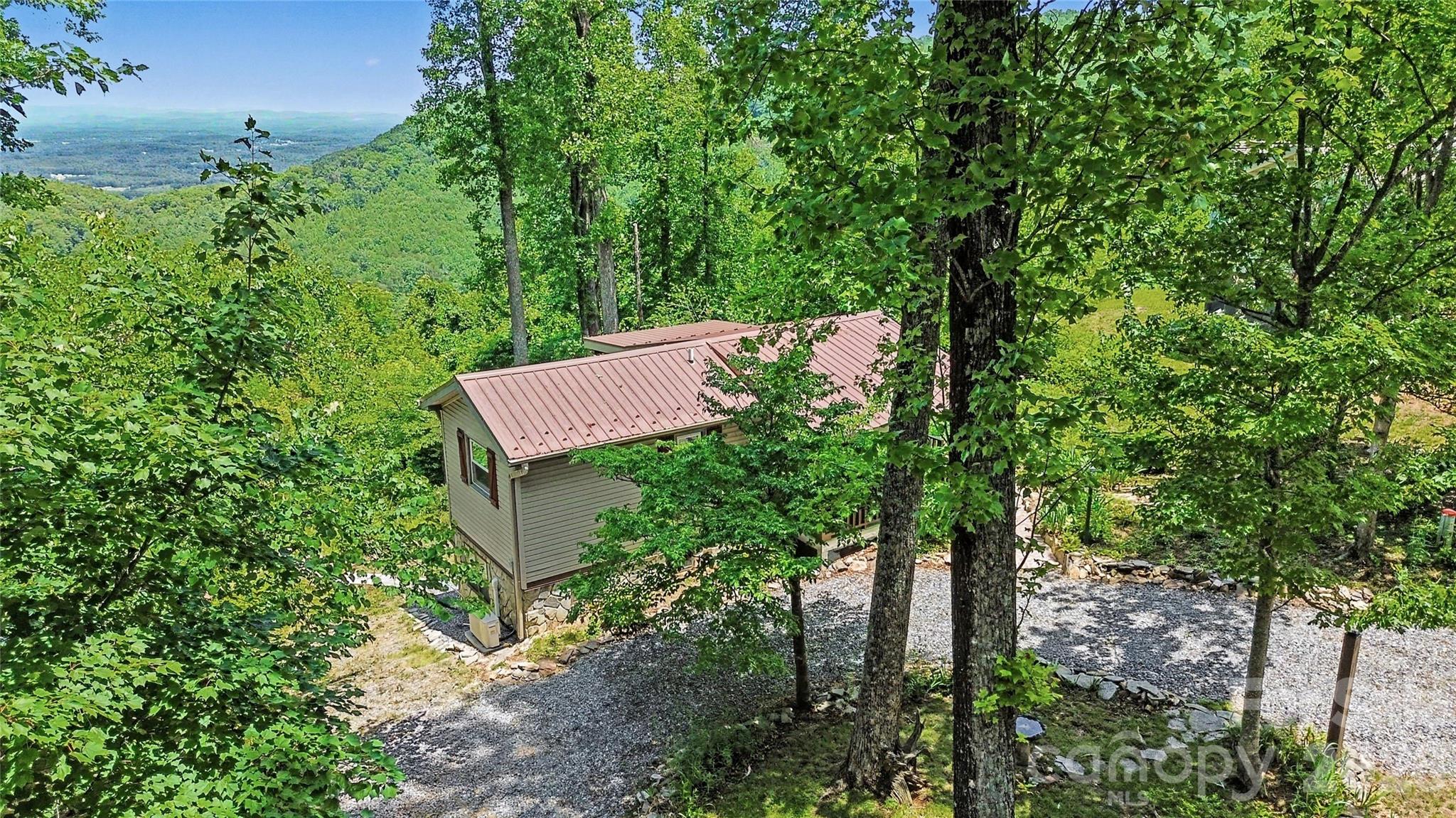 3526 Dogwood Lane — Morganton