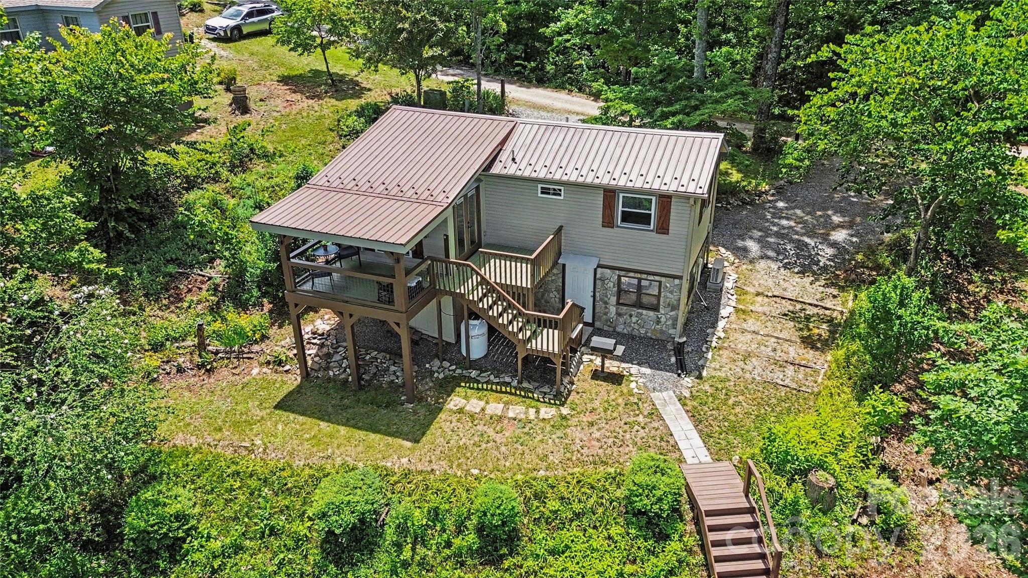 3526 Dogwood Lane — Morganton