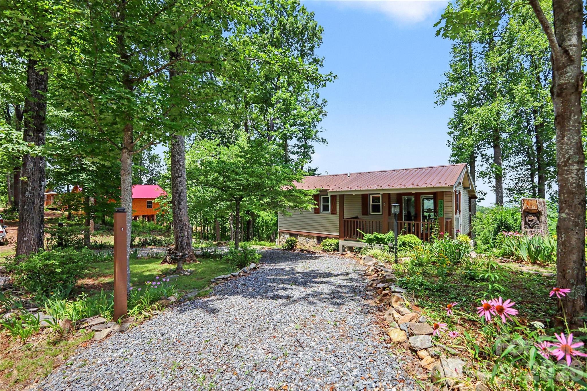 3526 Dogwood Lane — Morganton