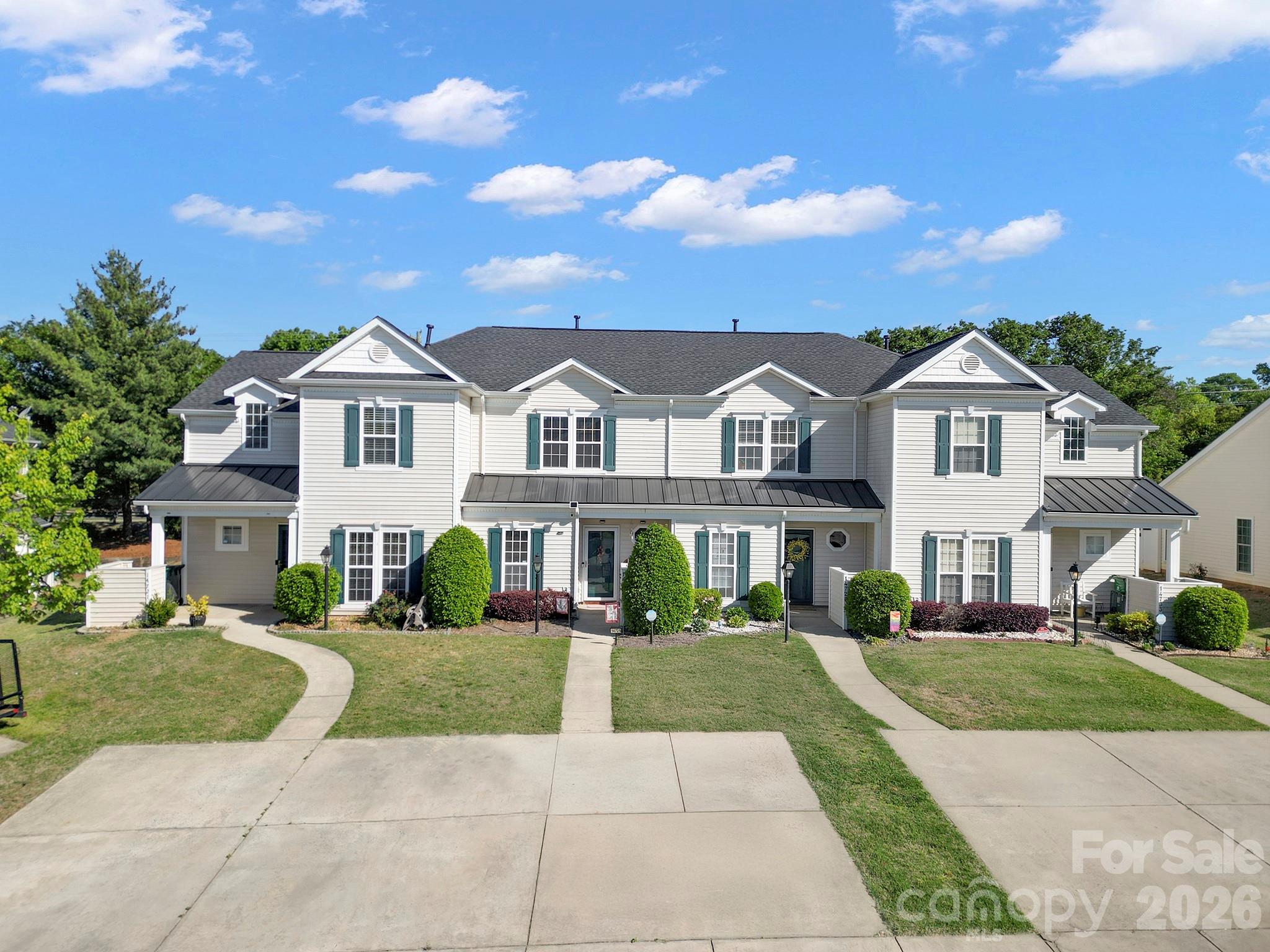 14721 Lions Pride Court — Charlotte
