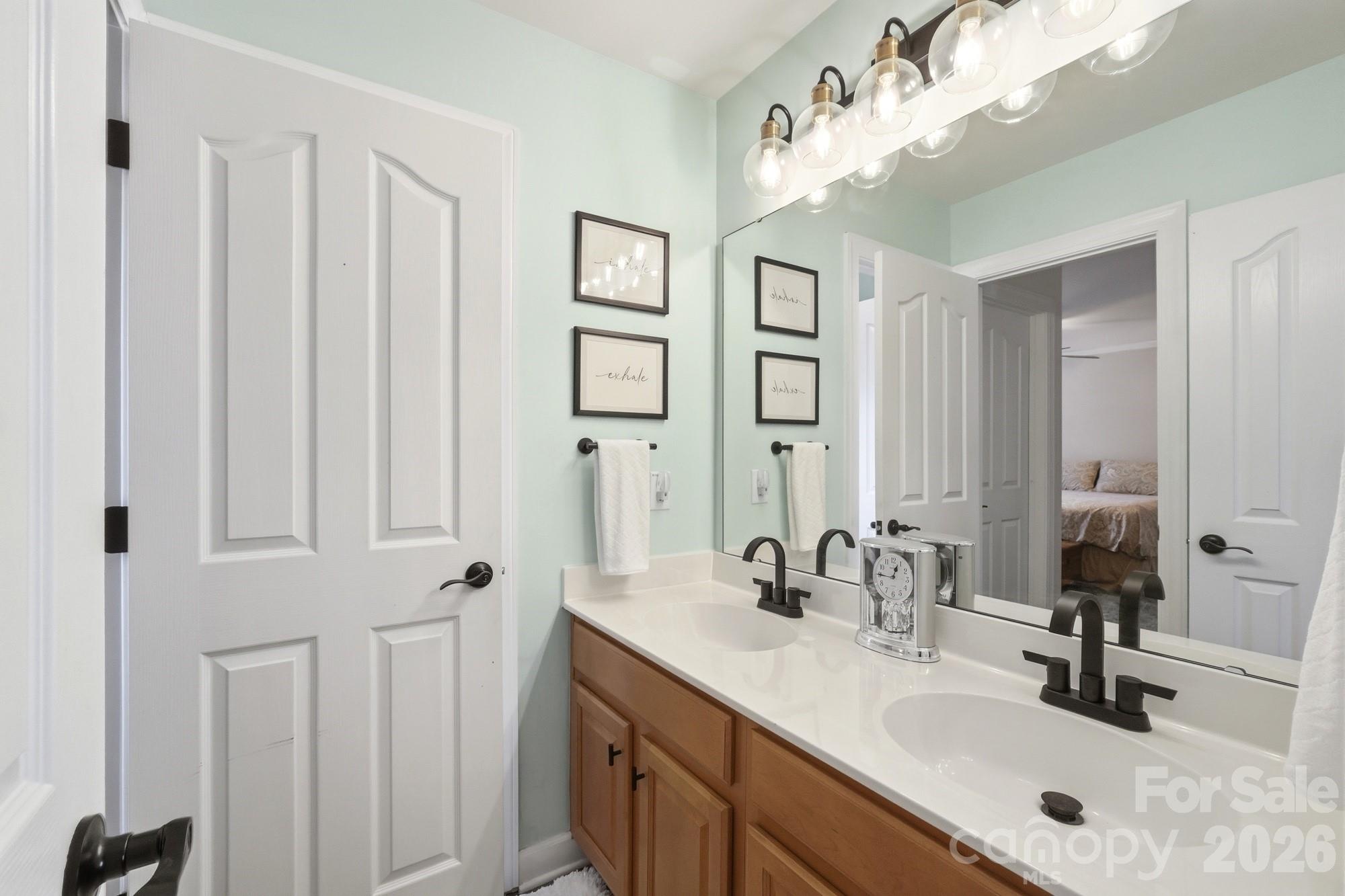 1217 Brionne Court — Waxhaw