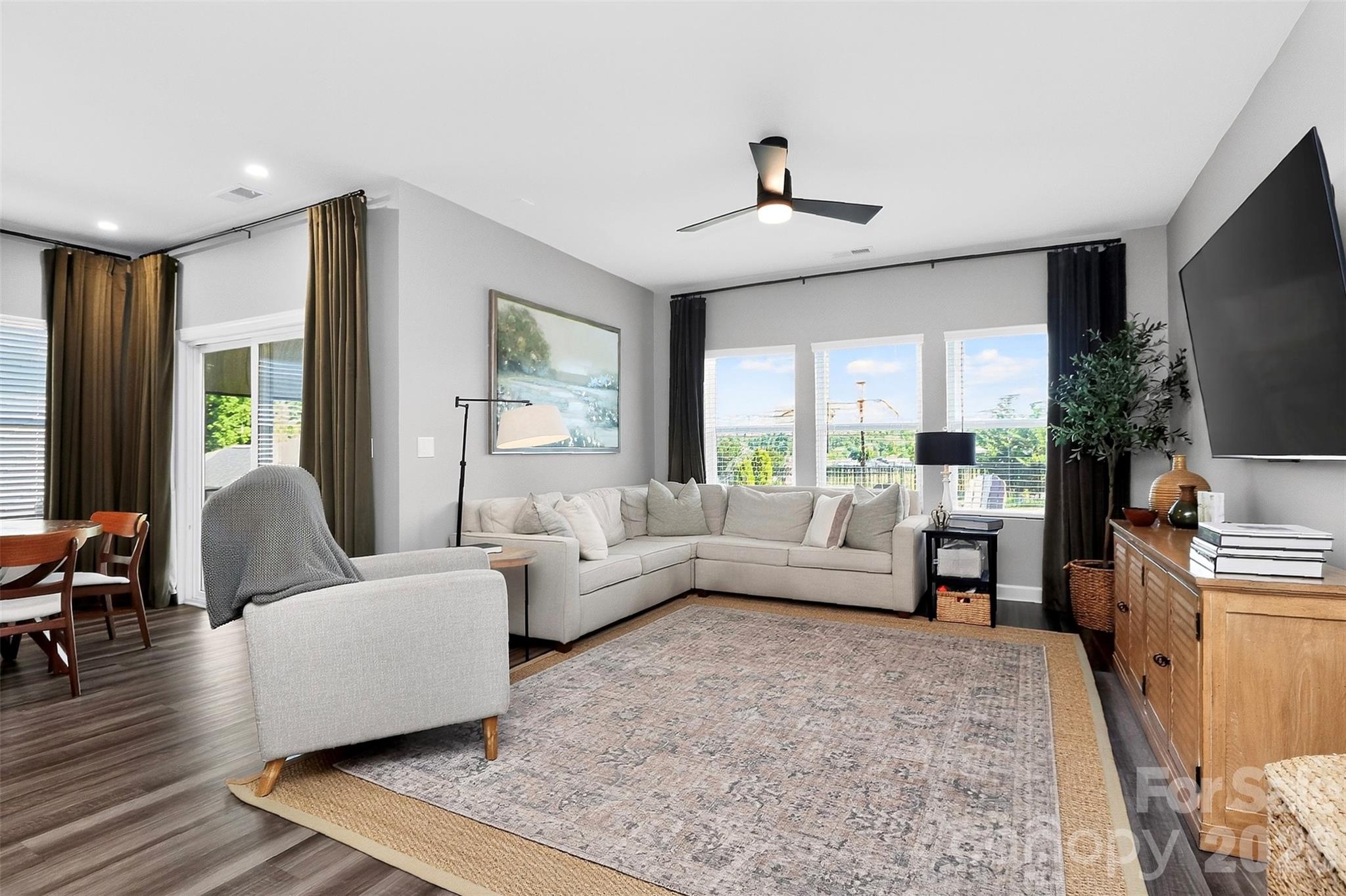 4514 Bright Road — Charlotte