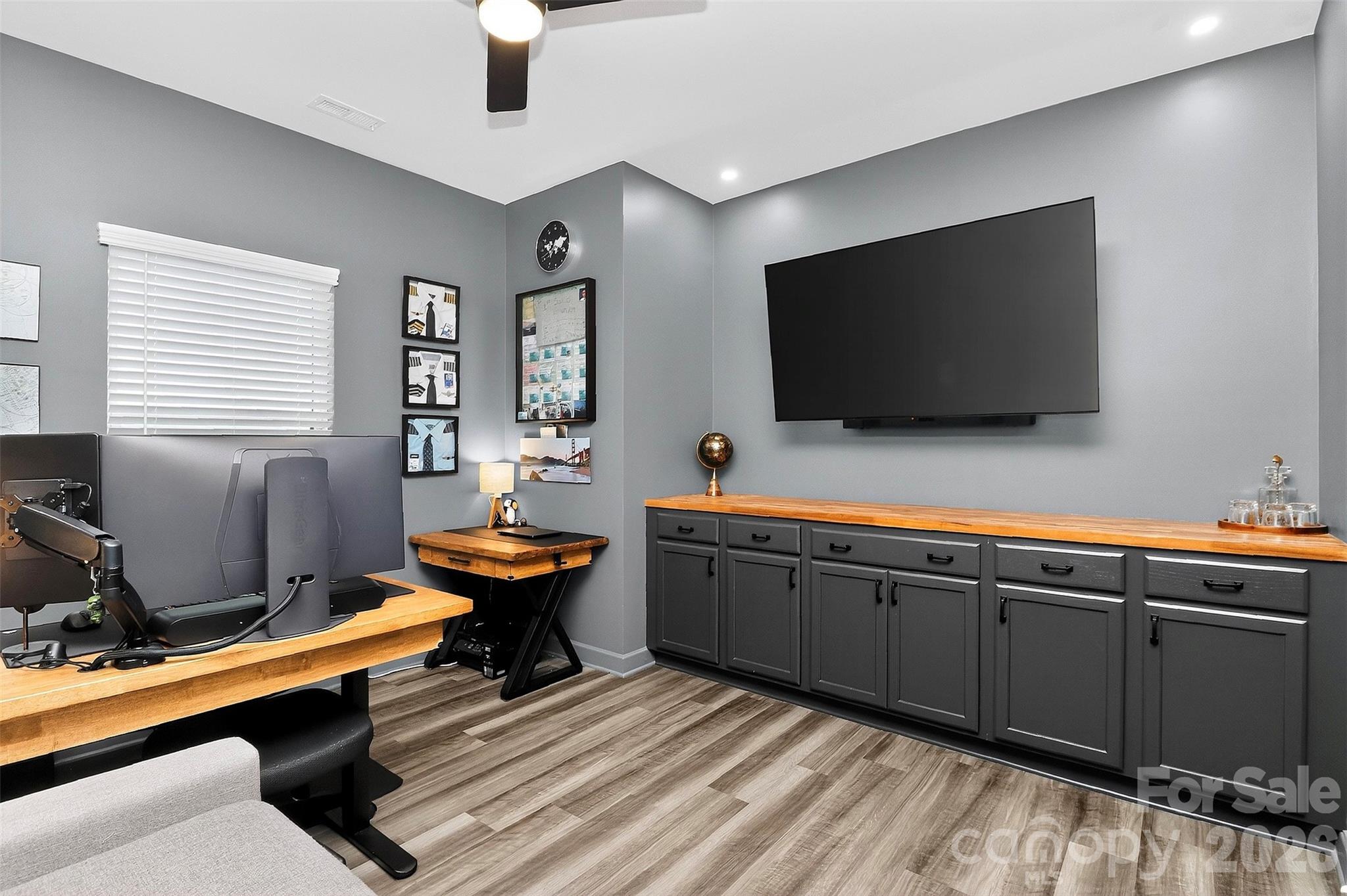 4514 Bright Road — Charlotte
