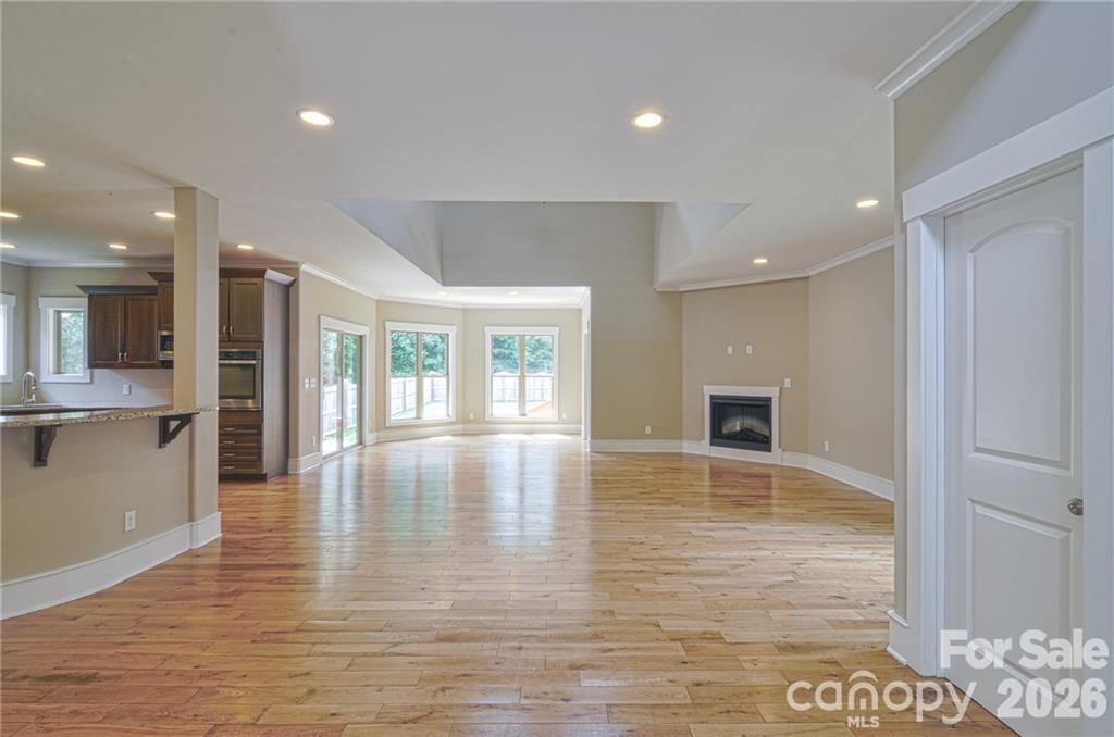 10136 Fairlea Drive — Charlotte