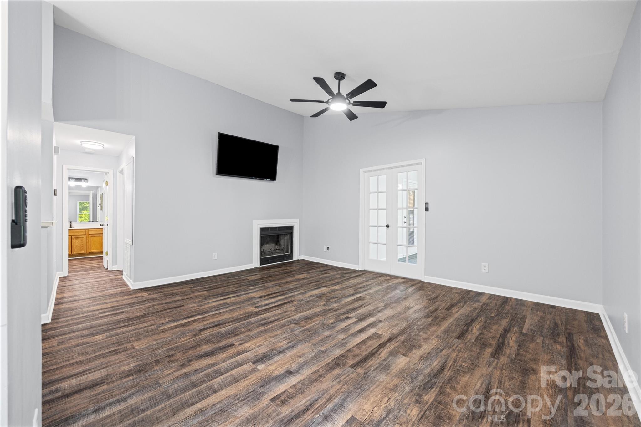 8119 Tremaine Court #Unit E — Charlotte