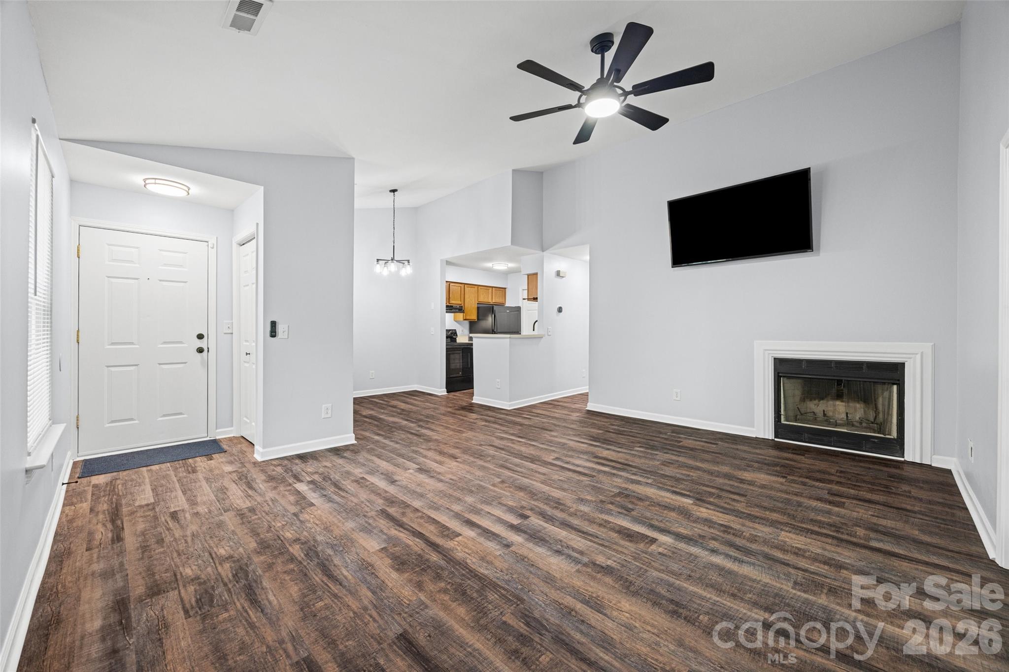 8119 Tremaine Court #Unit E — Charlotte