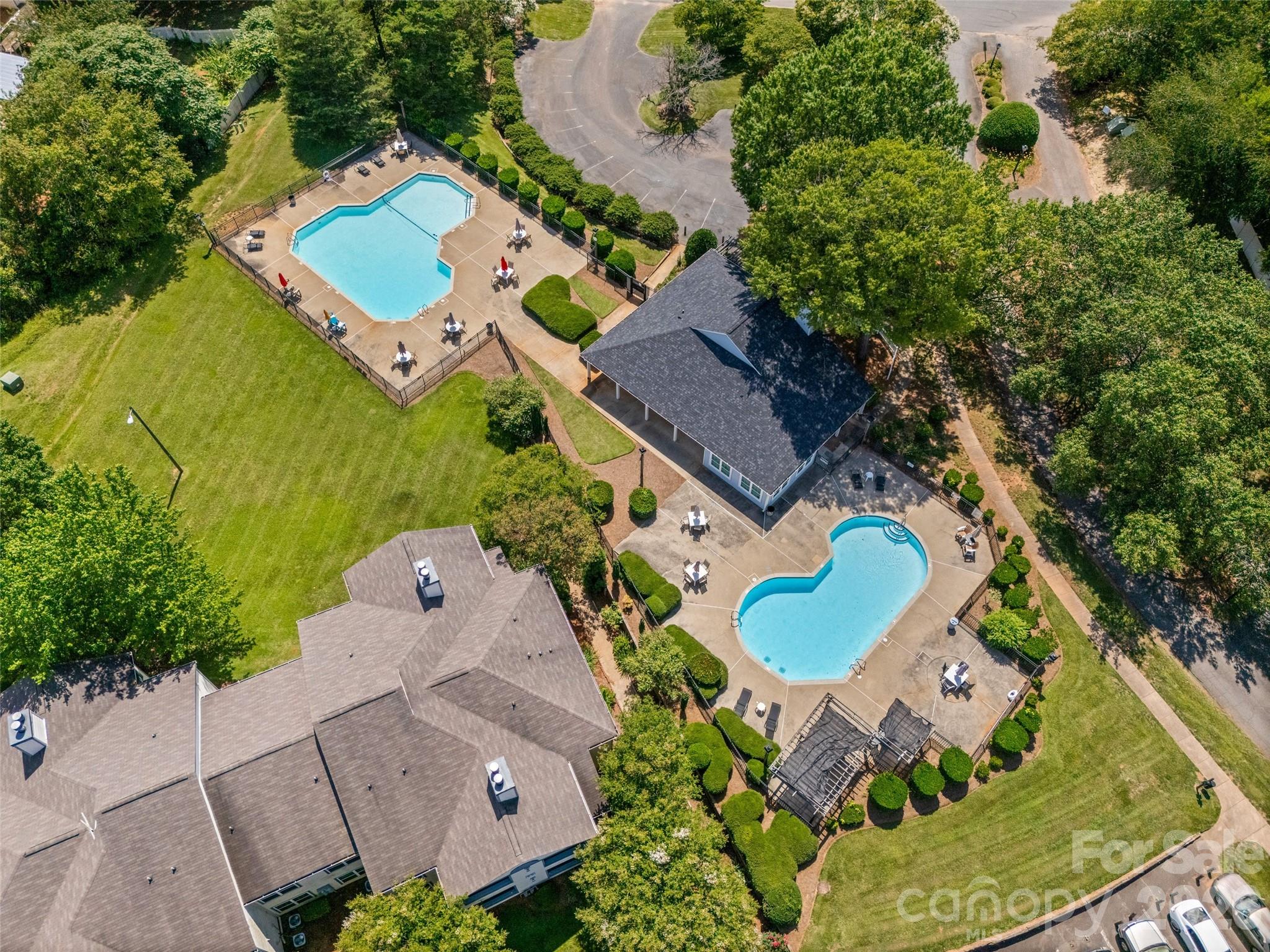 8119 Tremaine Court #Unit E — Charlotte
