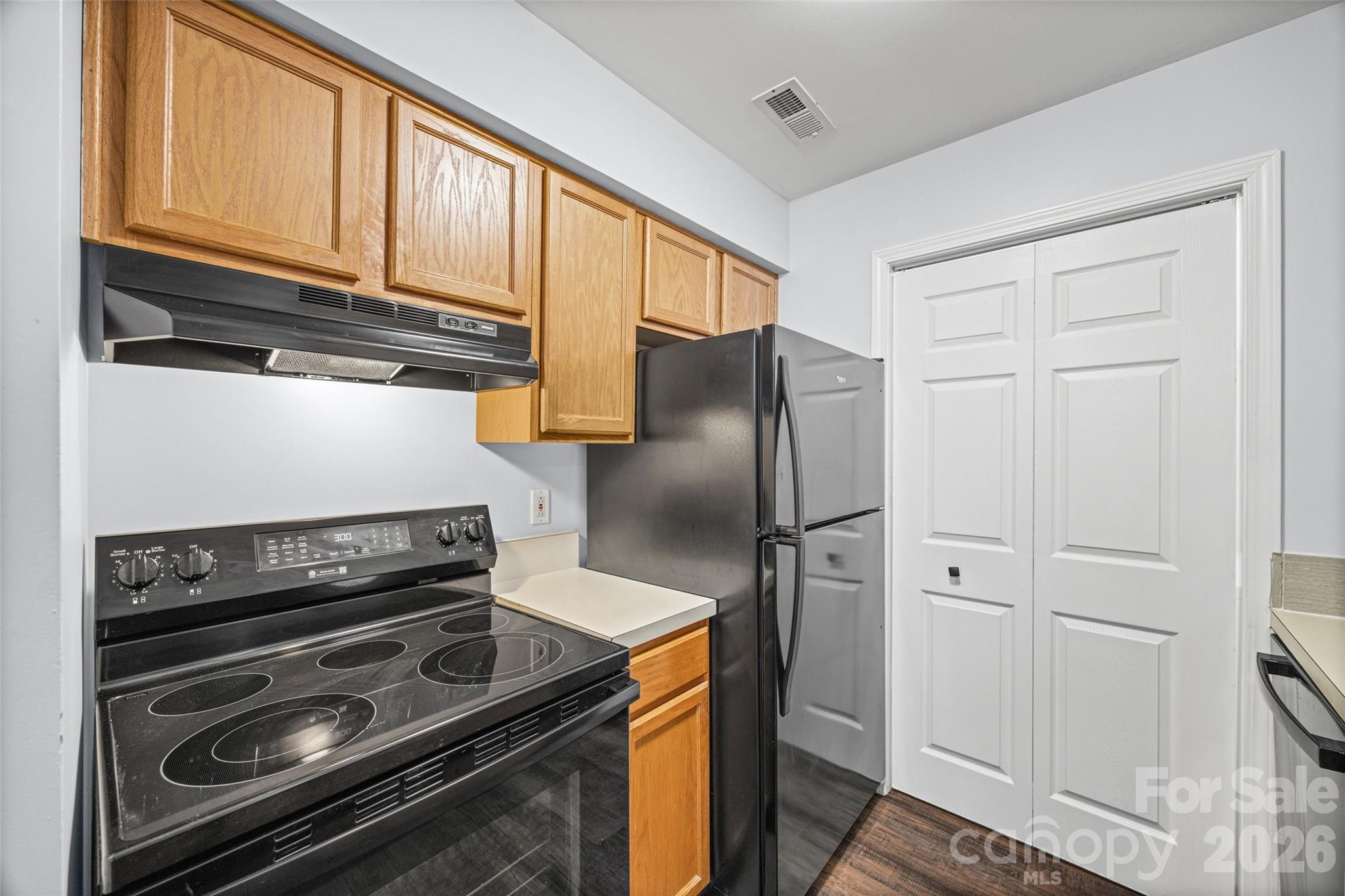 8119 Tremaine Court #Unit E — Charlotte