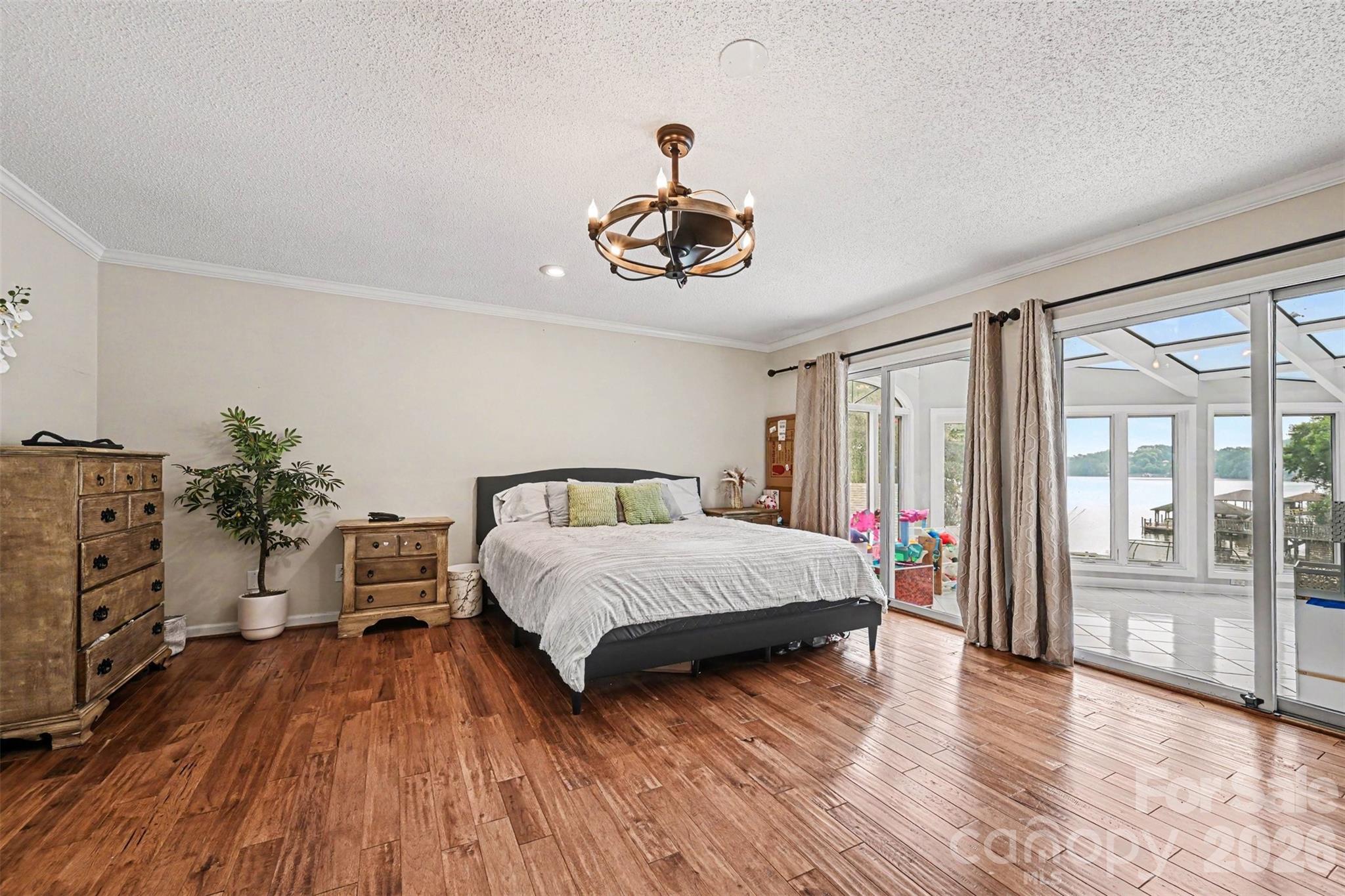 4444 3rd Street Lane NW — Hickory