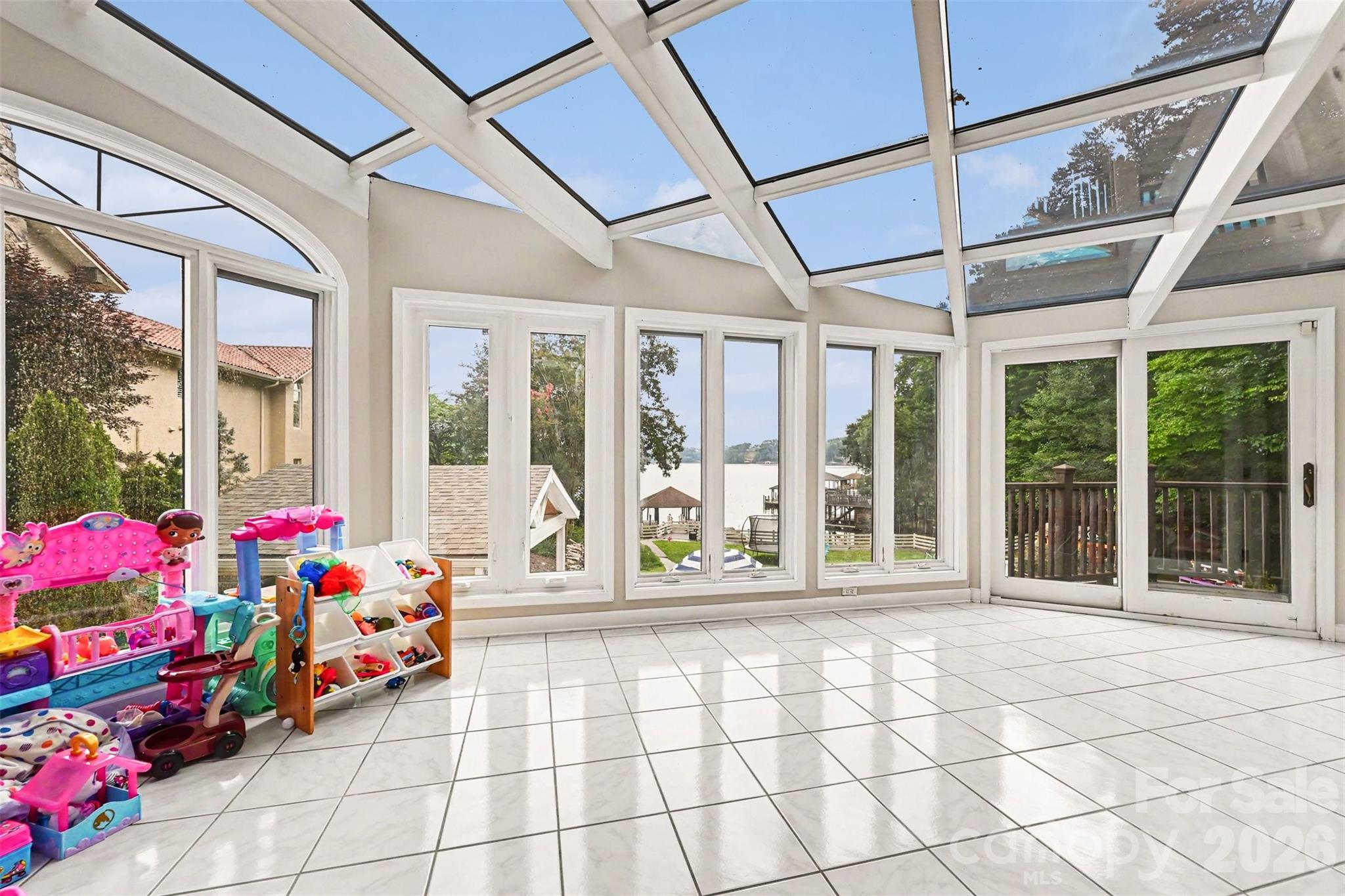 4444 3rd Street Lane NW — Hickory