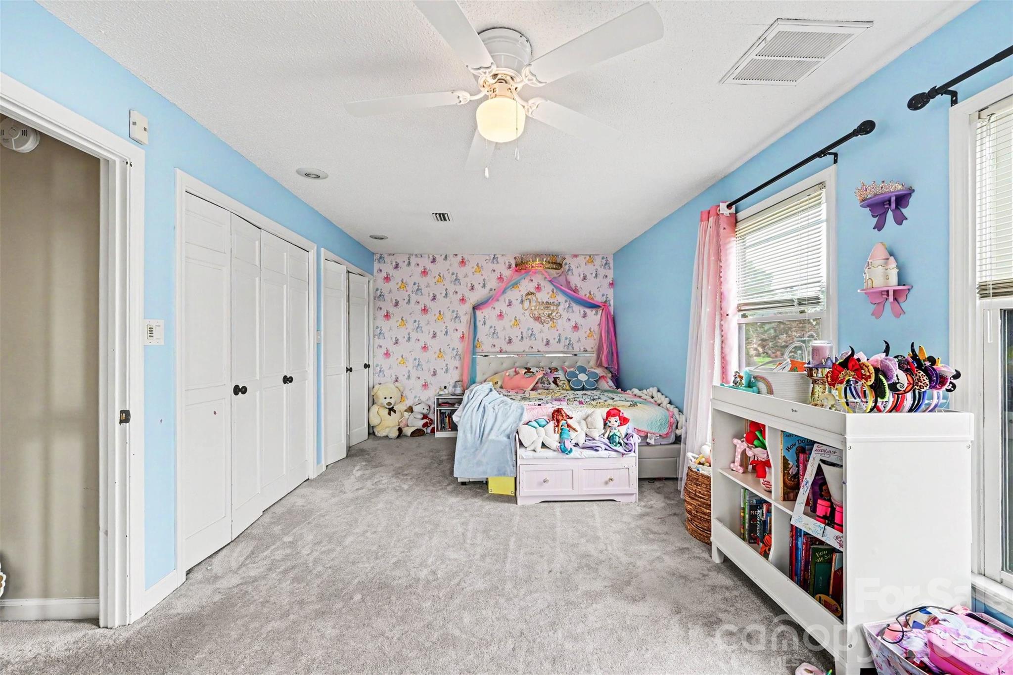 4444 3rd Street Lane NW — Hickory