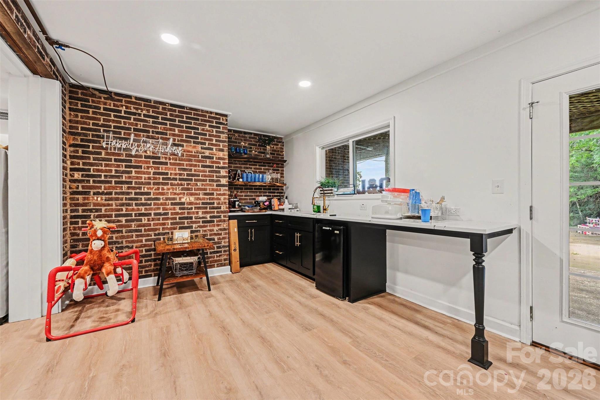 4444 3rd Street Lane NW — Hickory