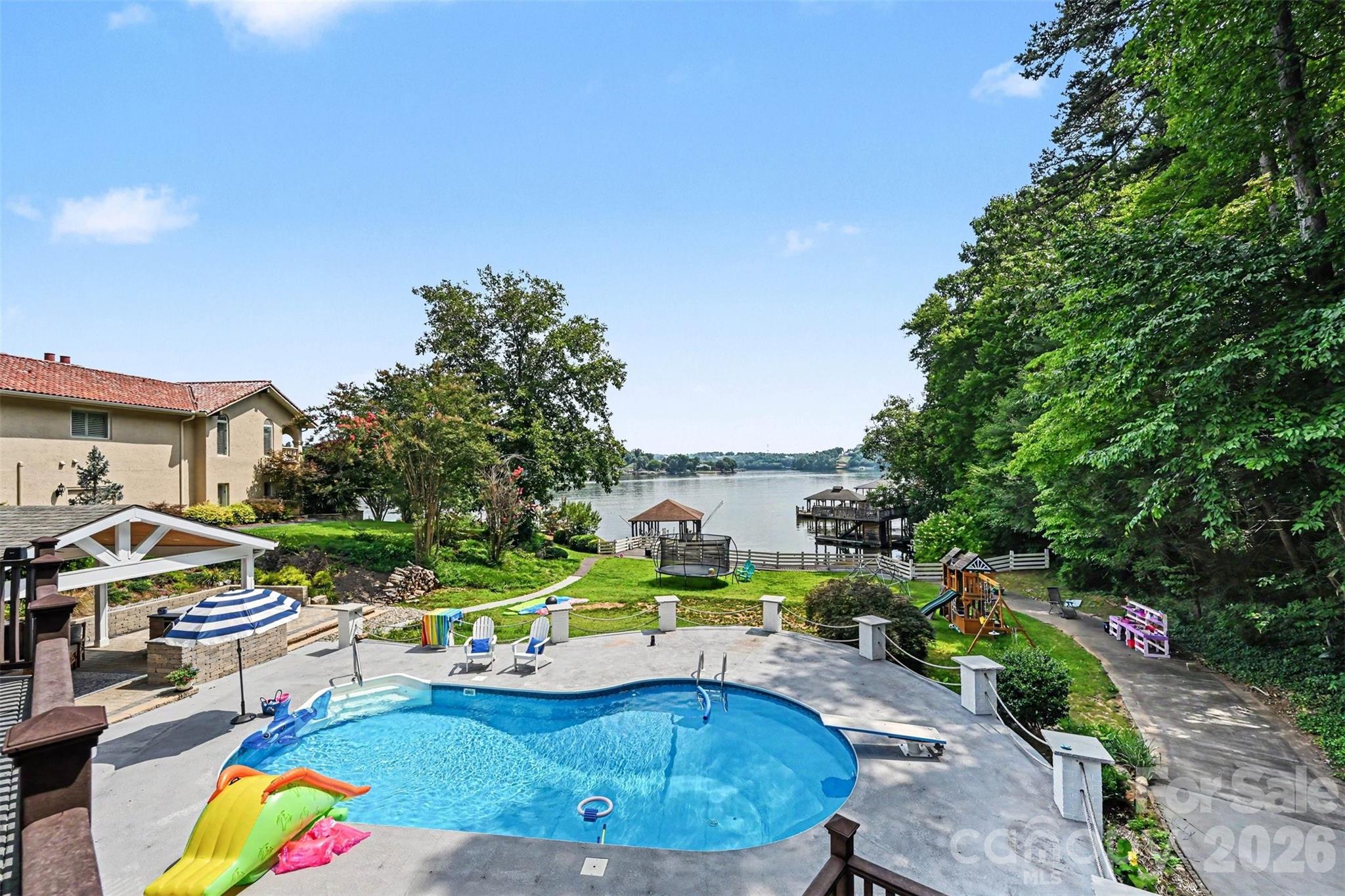 4444 3rd Street Lane NW — Hickory