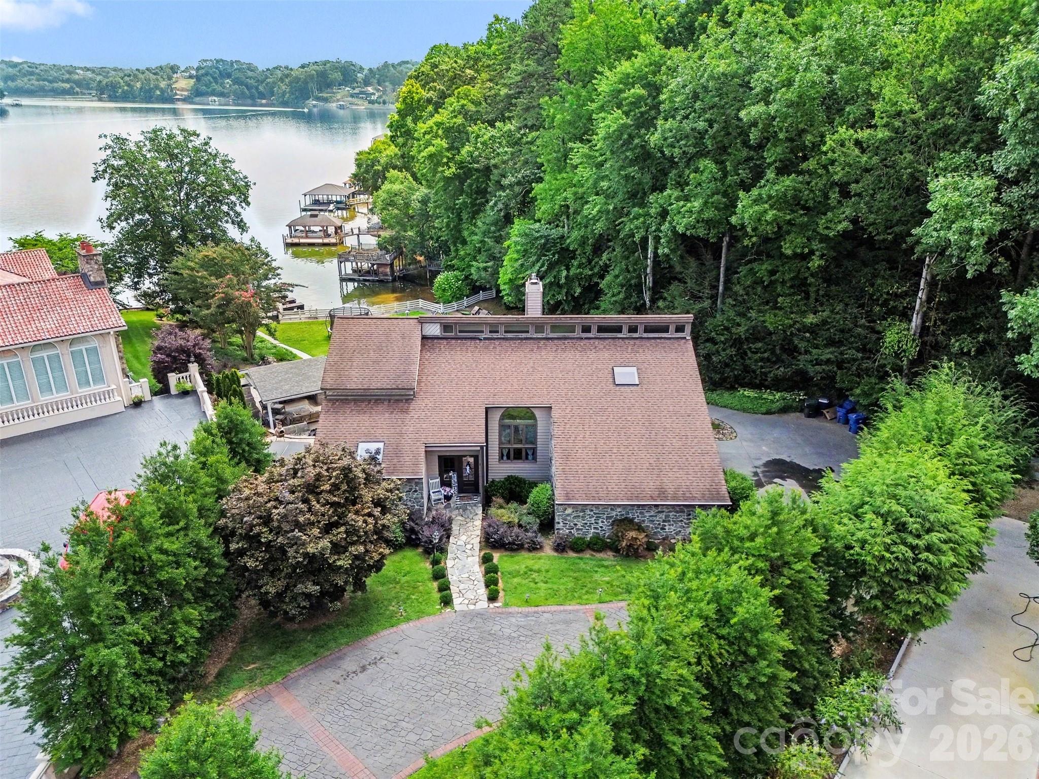 4444 3rd Street Lane NW — Hickory