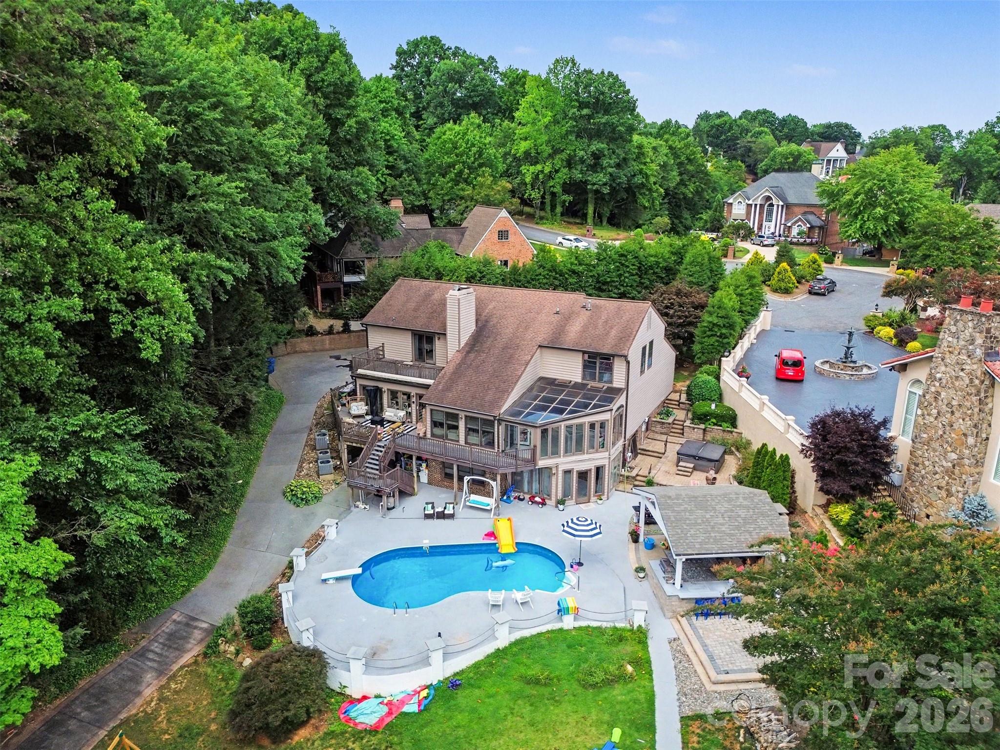 4444 3rd Street Lane NW — Hickory