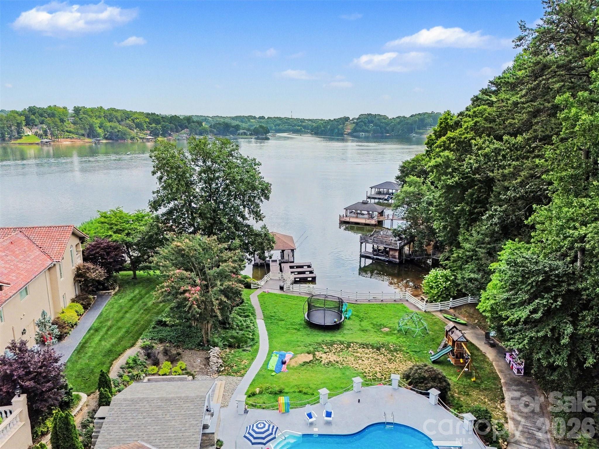 4444 3rd Street Lane NW — Hickory