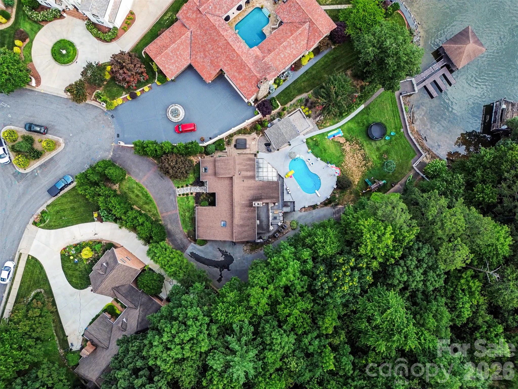 4444 3rd Street Lane NW — Hickory