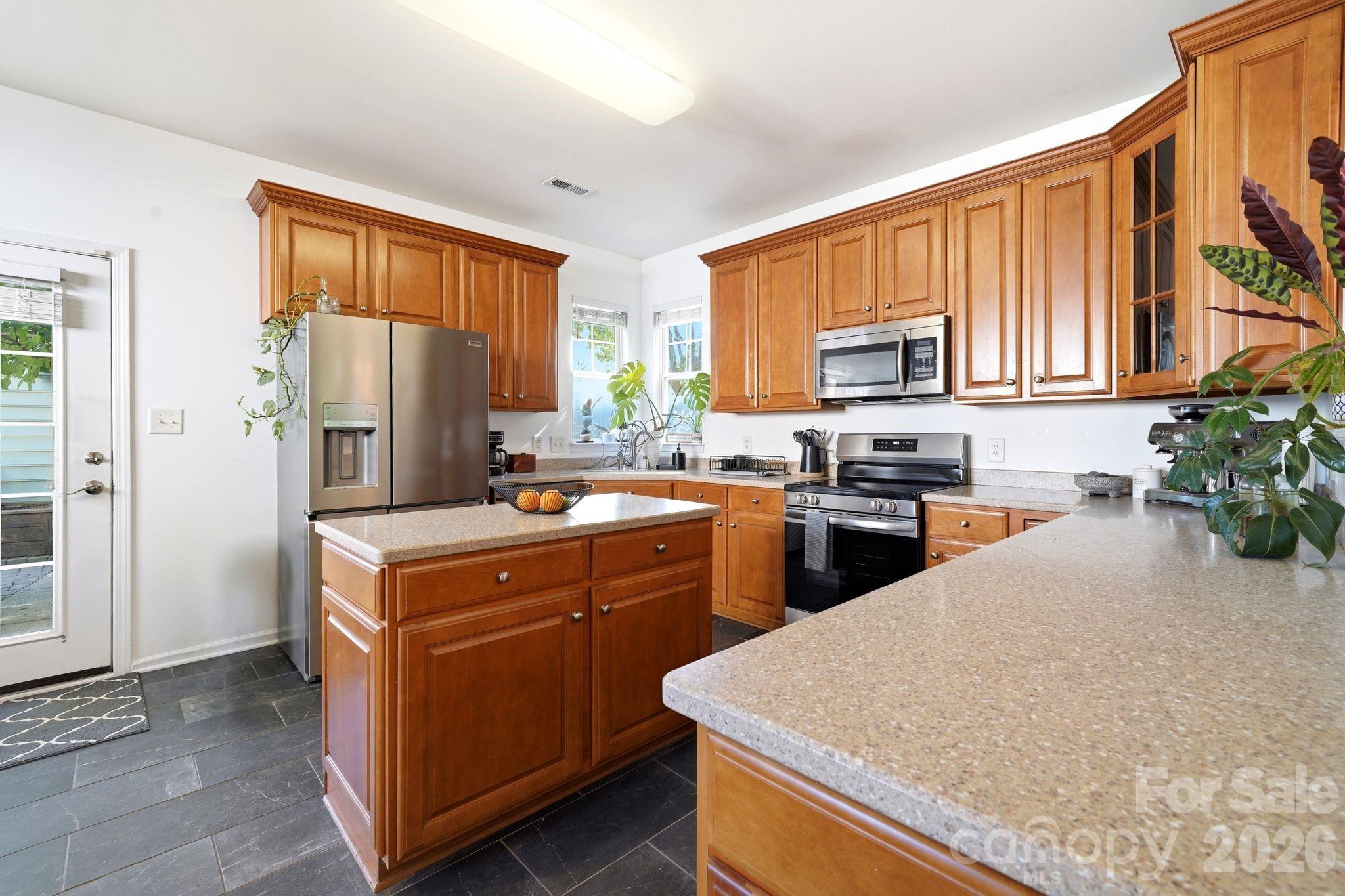 12115 Monteith Grove Drive — Huntersville