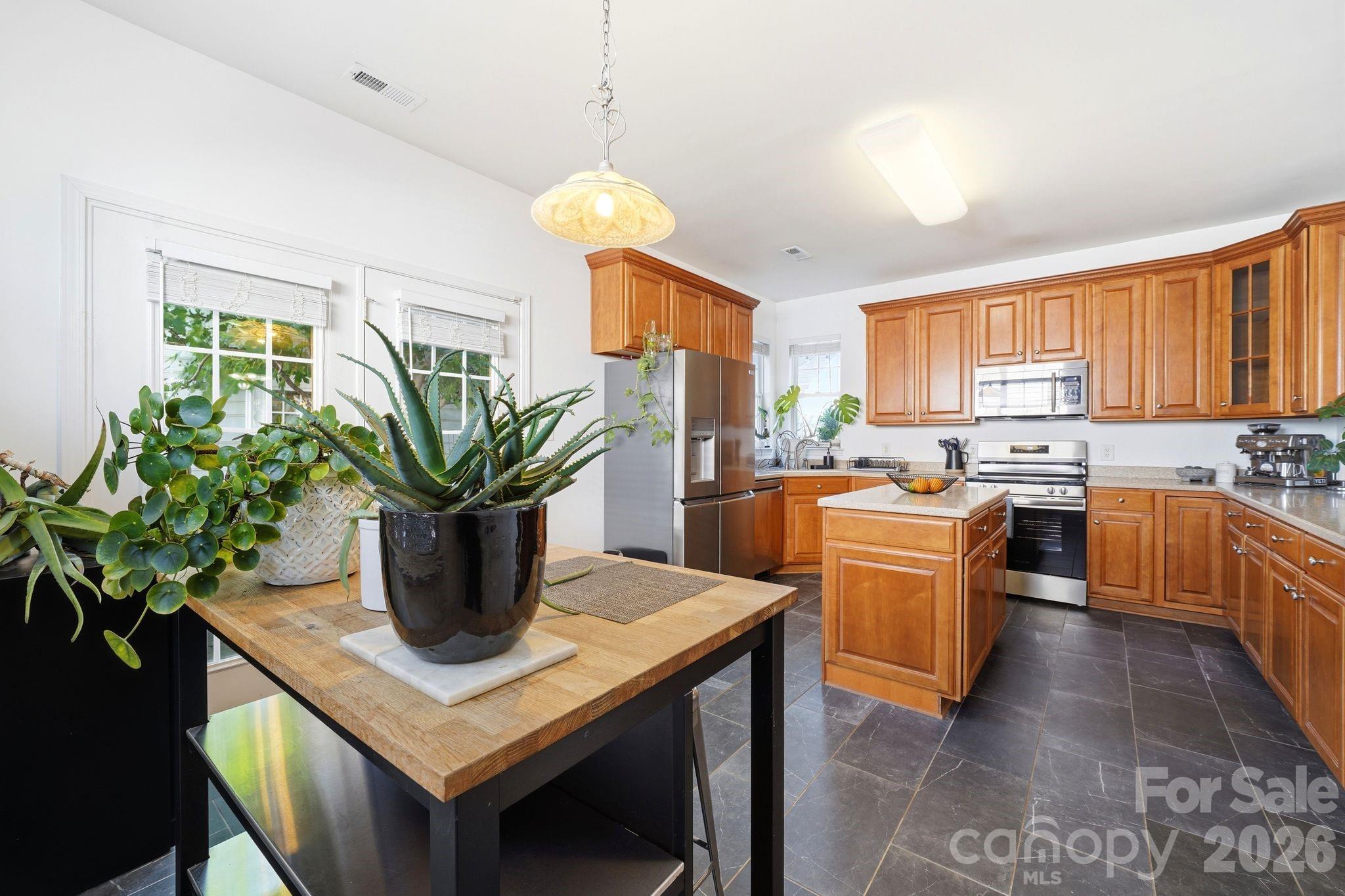 12115 Monteith Grove Drive — Huntersville