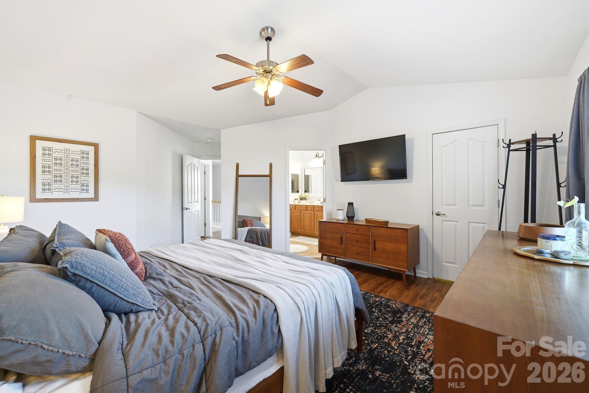 12115 Monteith Grove Drive — Huntersville
