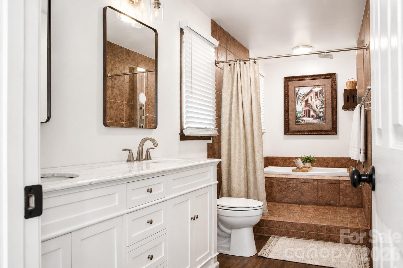 7947 Lakeview Drive — Denver