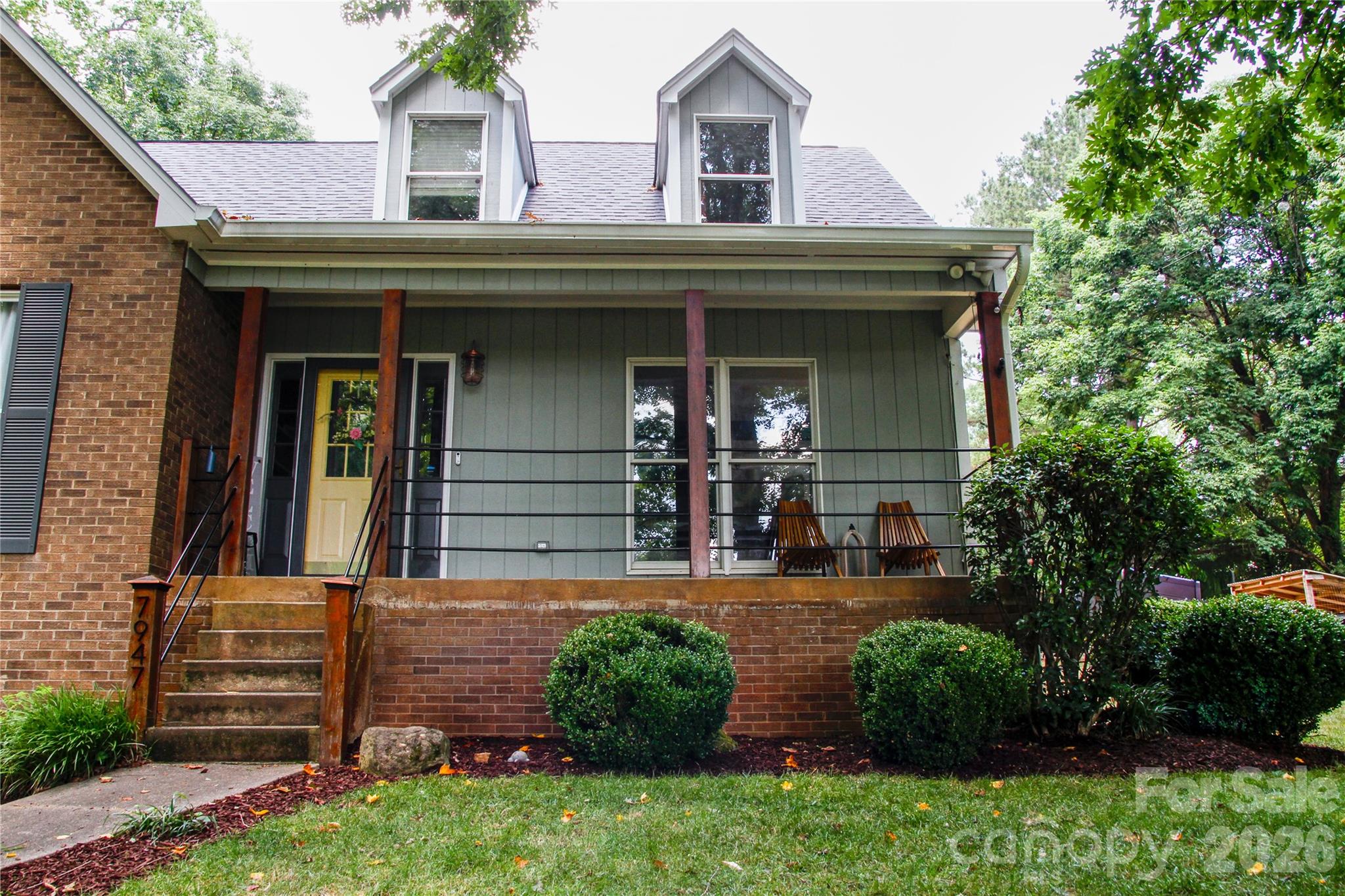 7947 Lakeview Drive — Denver