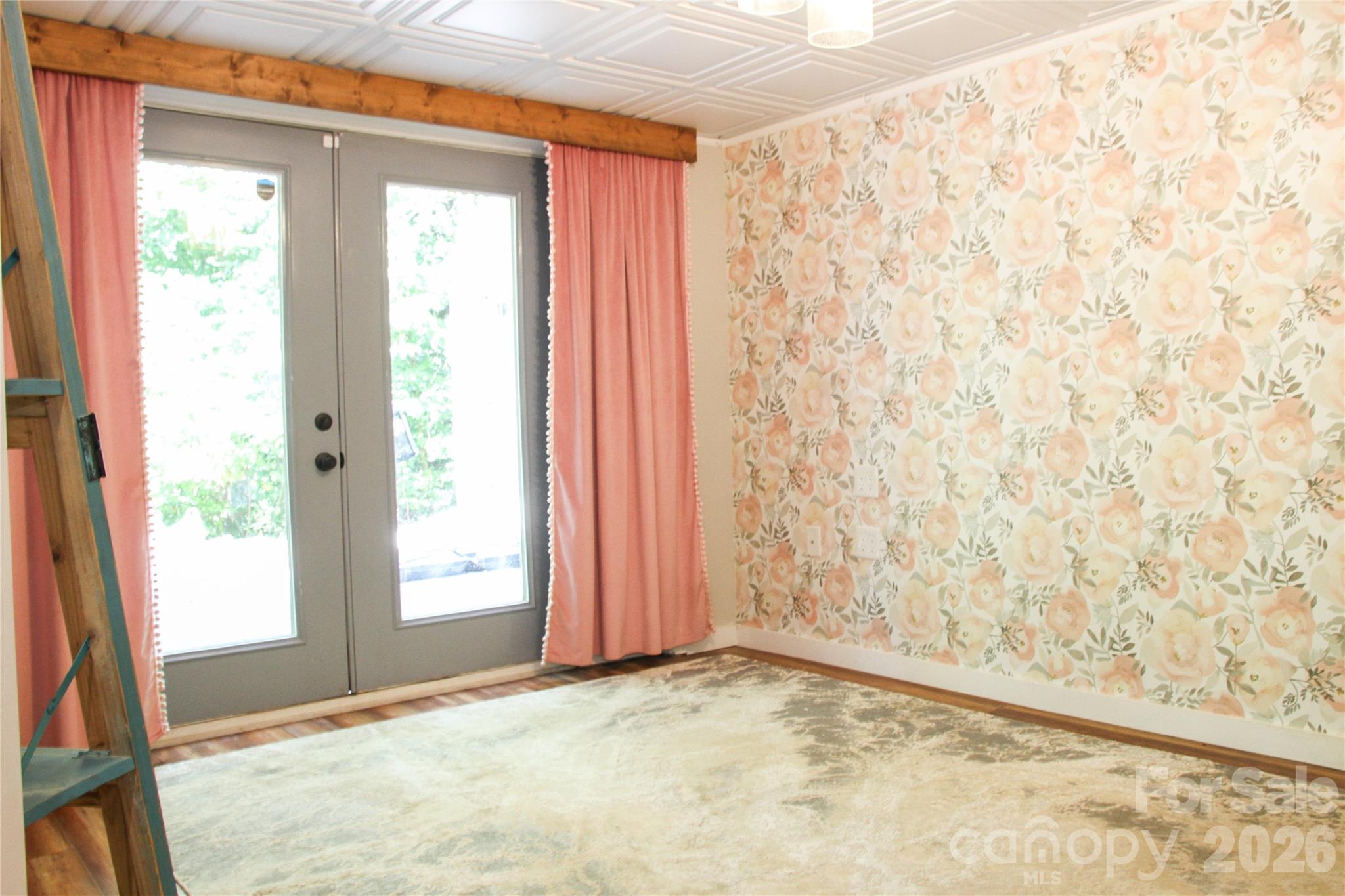 7947 Lakeview Drive — Denver