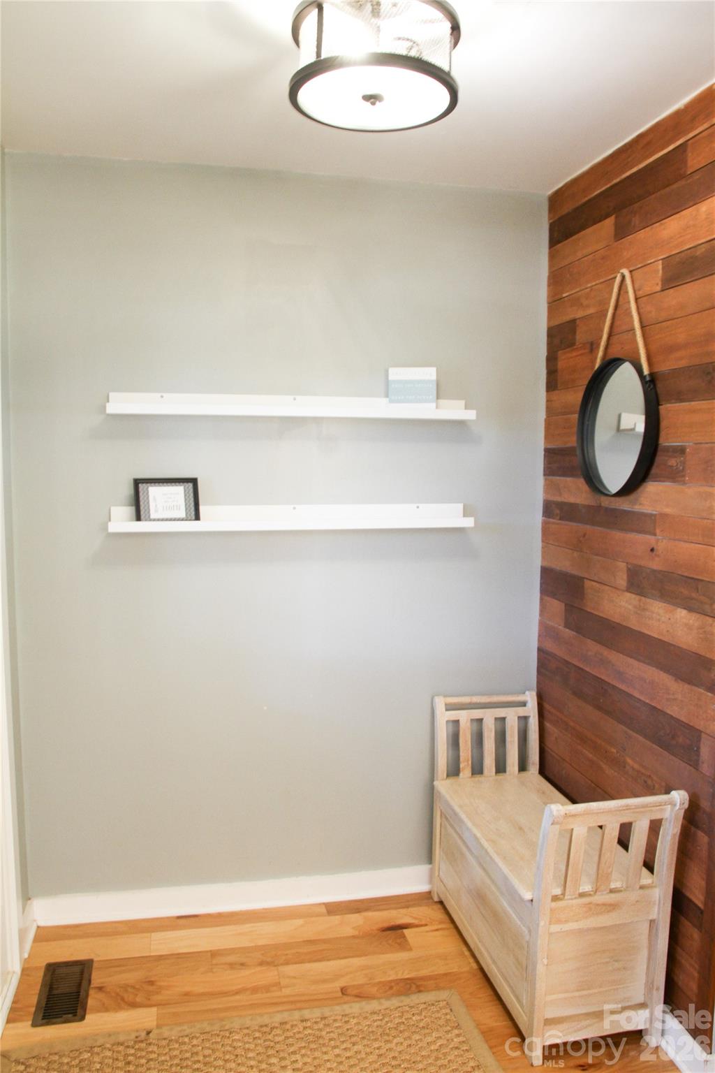 7947 Lakeview Drive — Denver