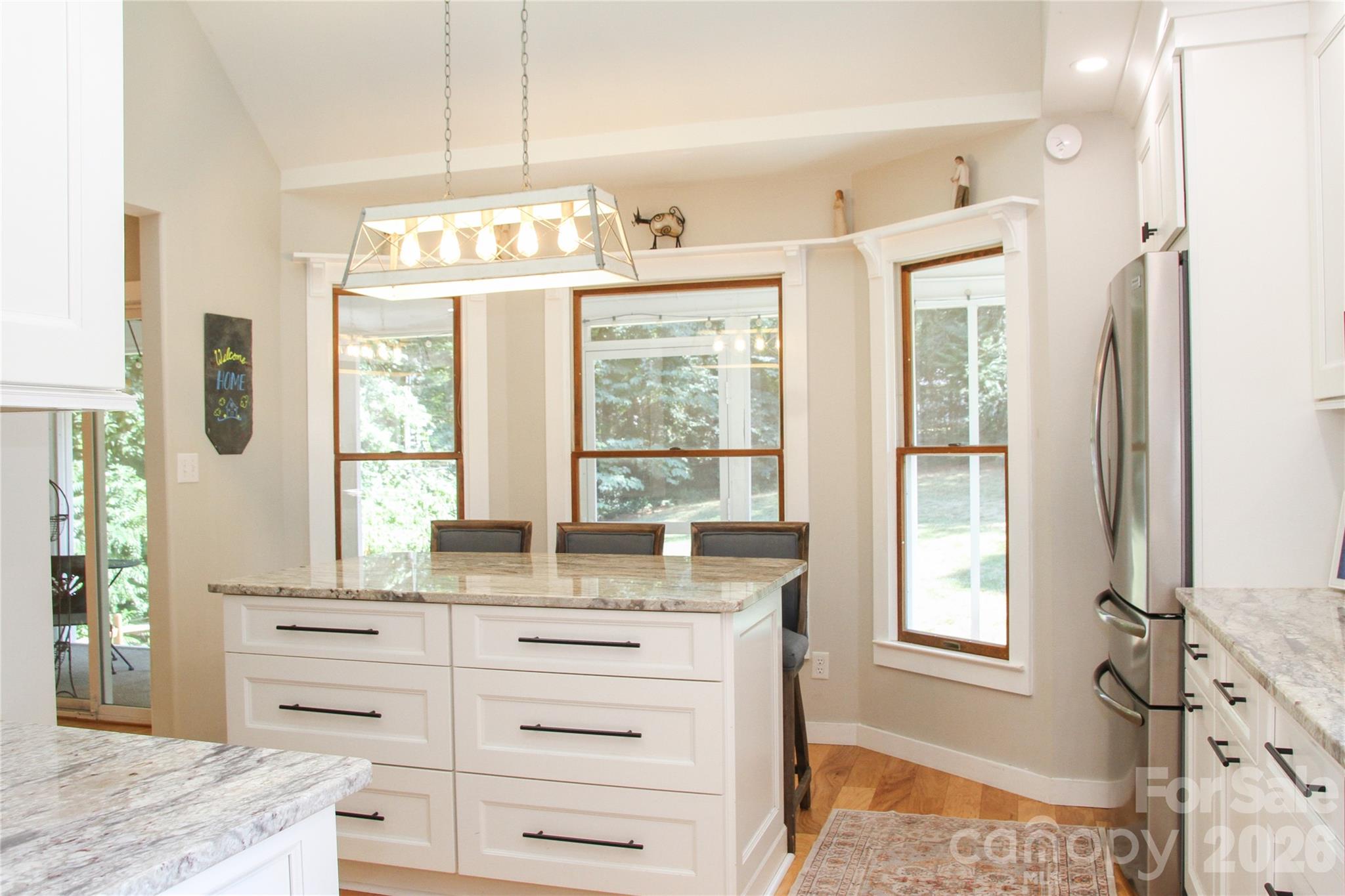 7947 Lakeview Drive — Denver