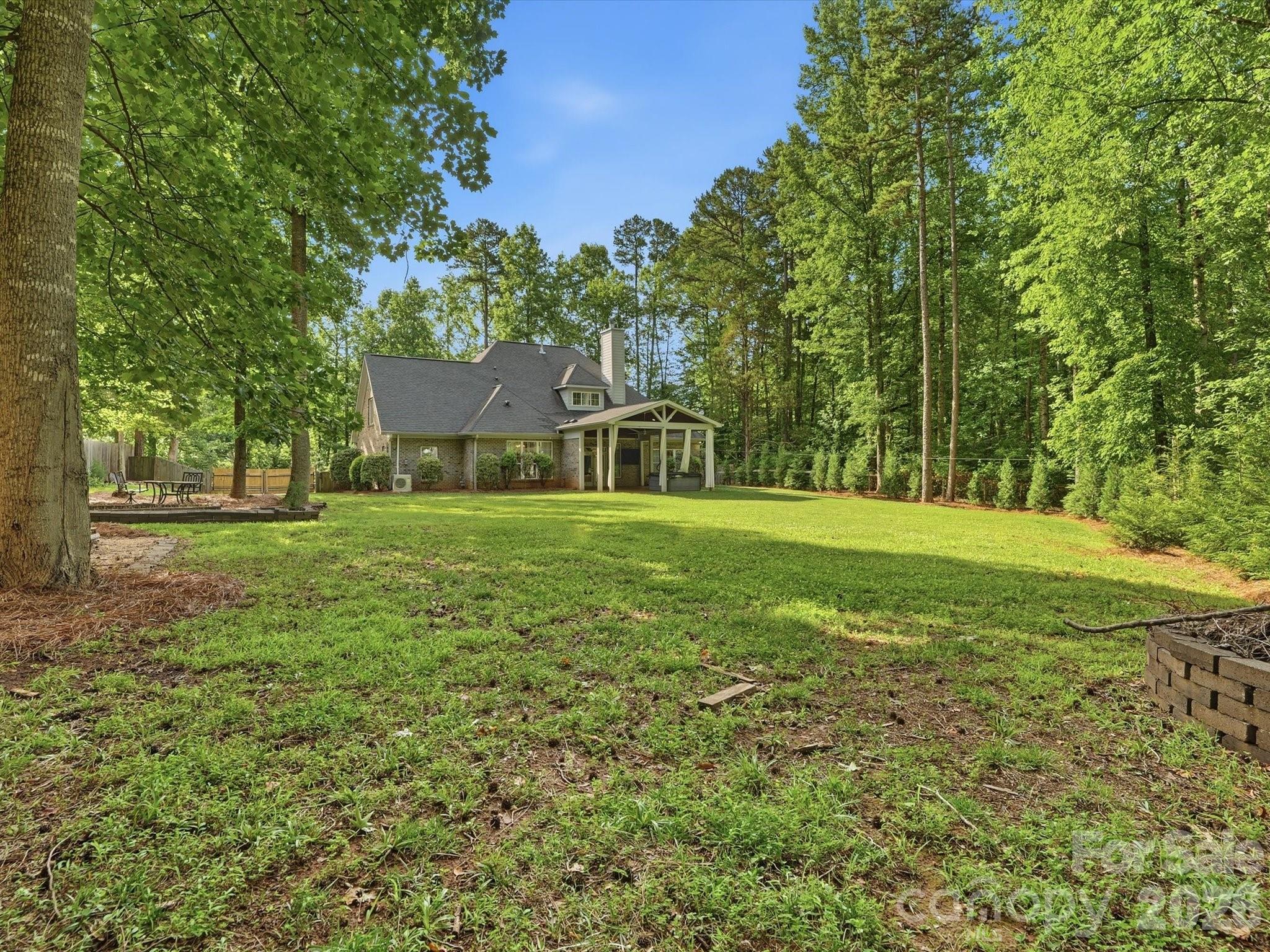 9831 Minnie Lemmond Lane — Charlotte