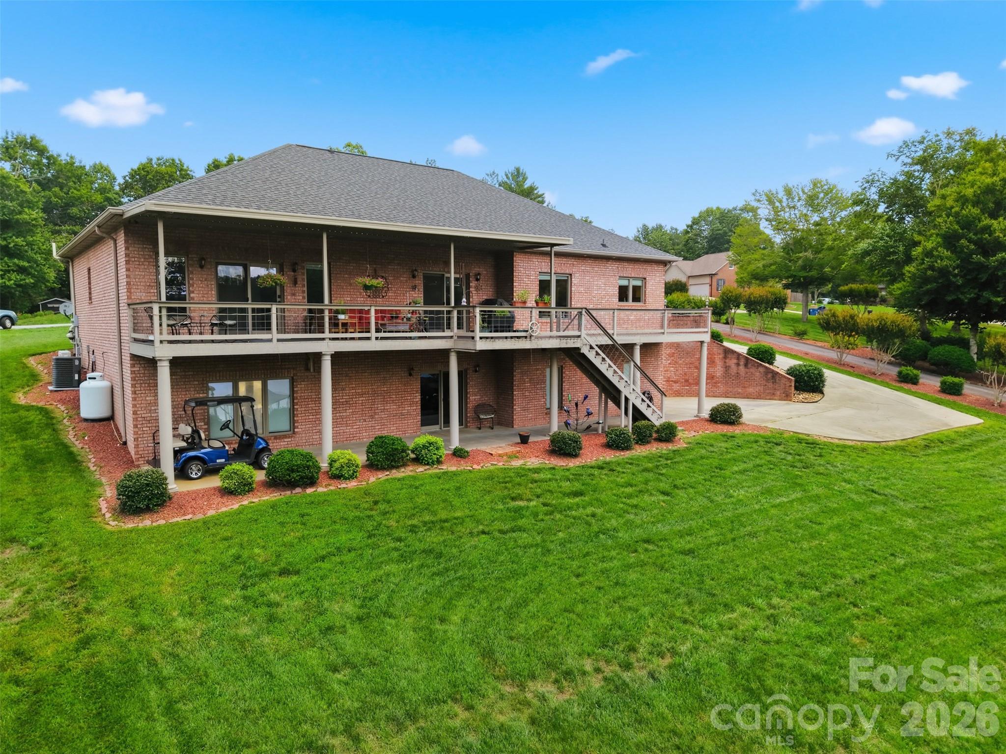 495 Windsor Drive — Taylorsville
