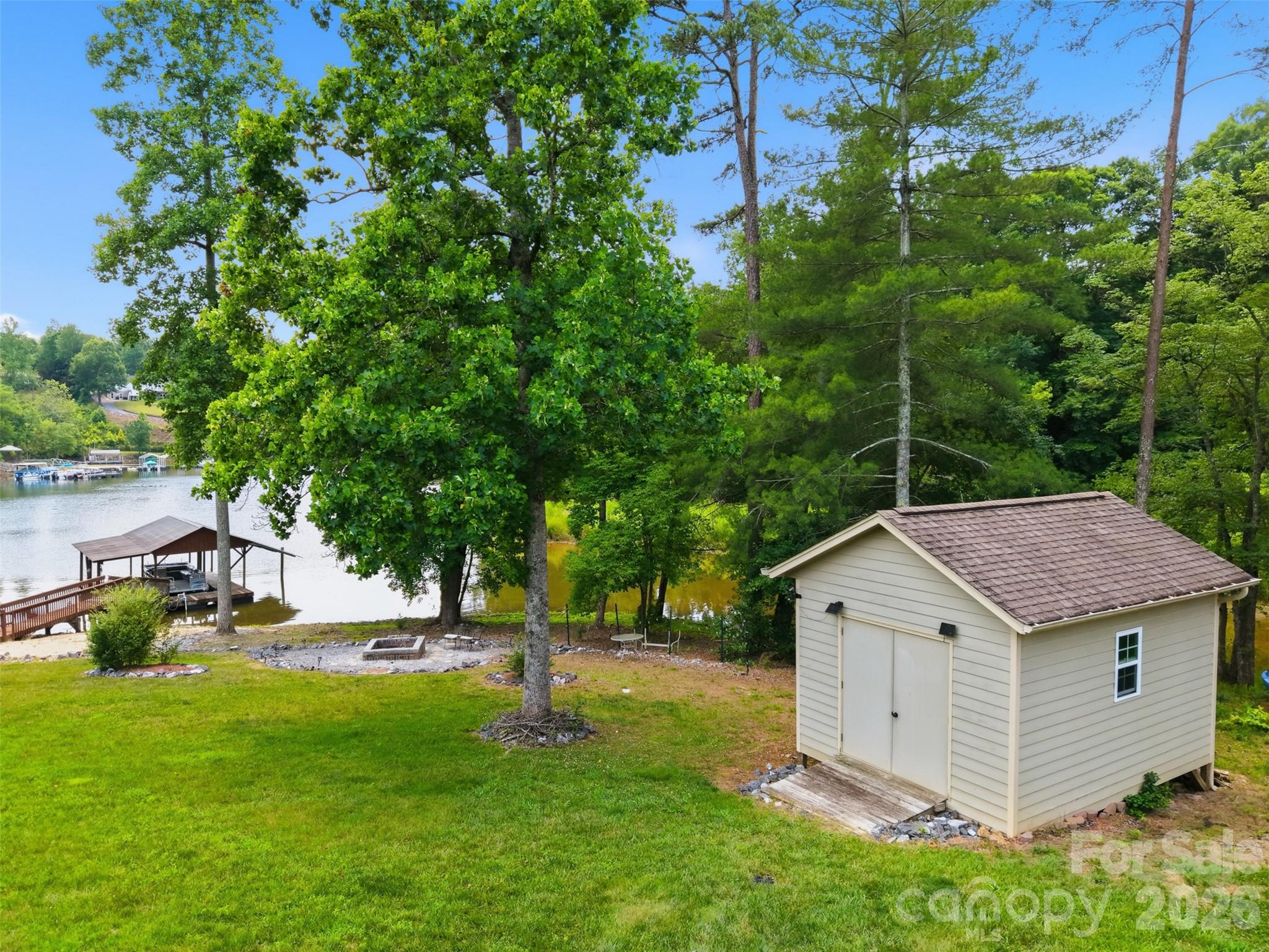 495 Windsor Drive — Taylorsville