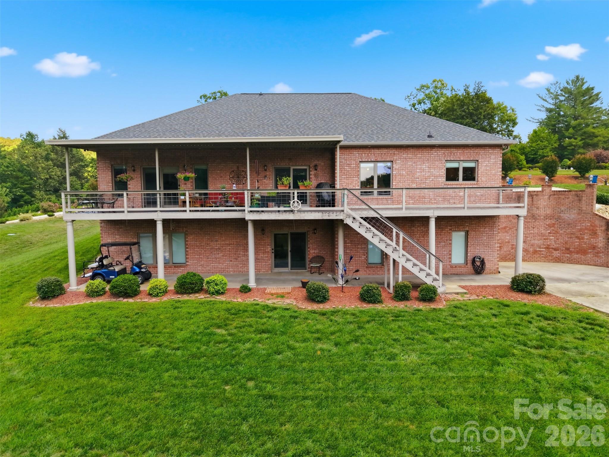495 Windsor Drive — Taylorsville