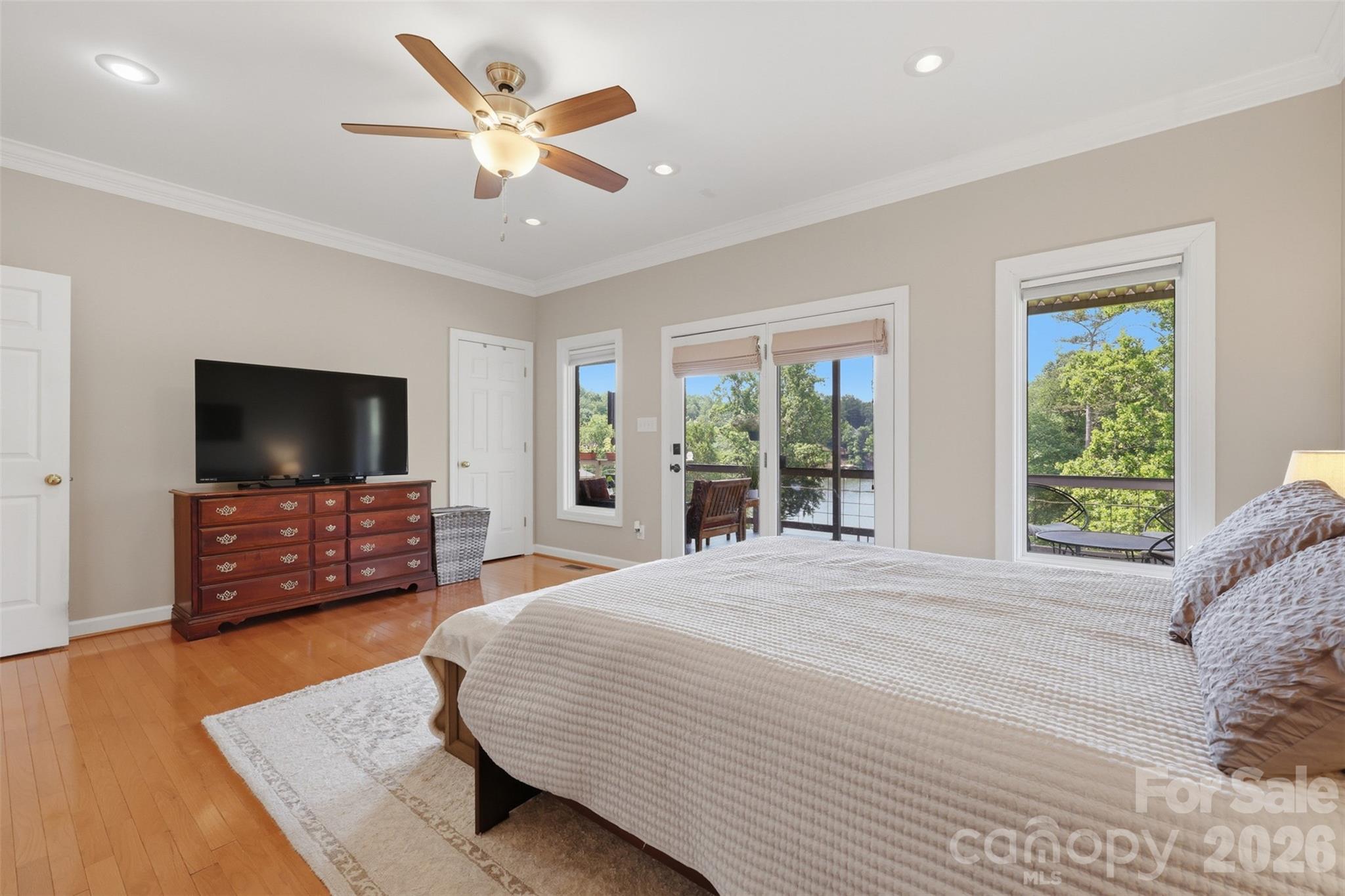 495 Windsor Drive — Taylorsville