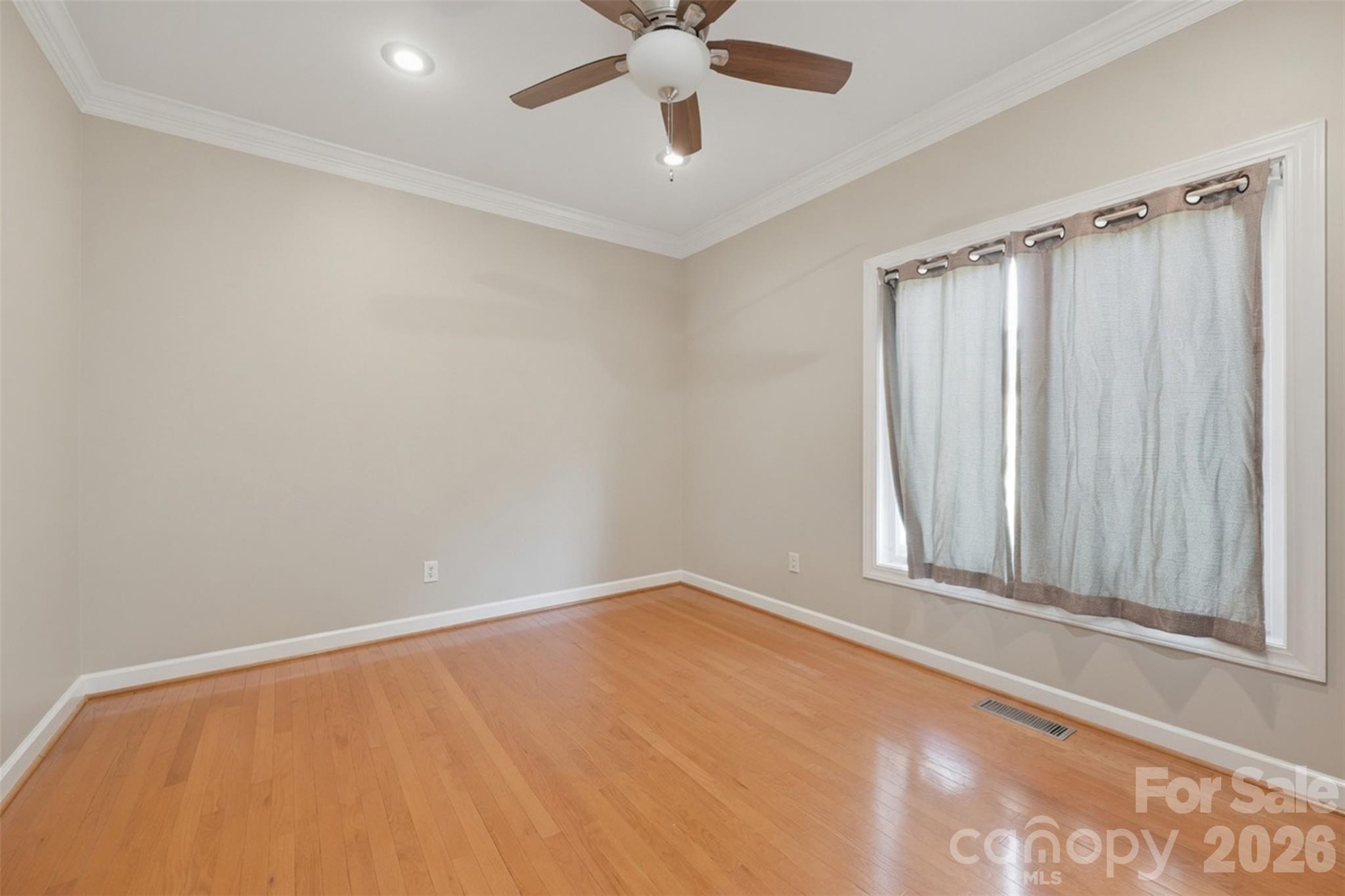 495 Windsor Drive — Taylorsville