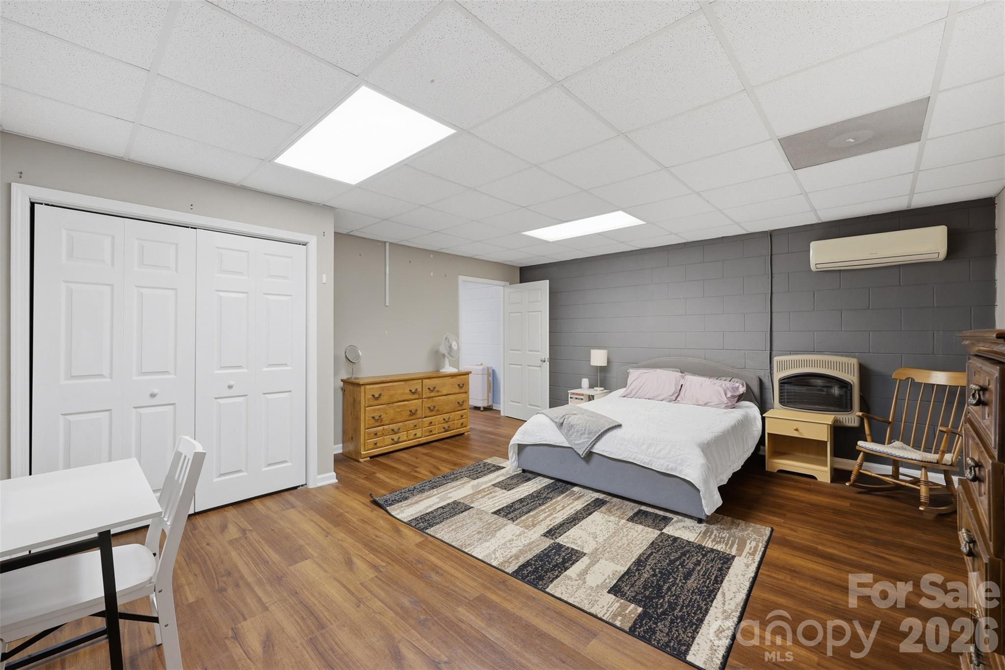 495 Windsor Drive — Taylorsville