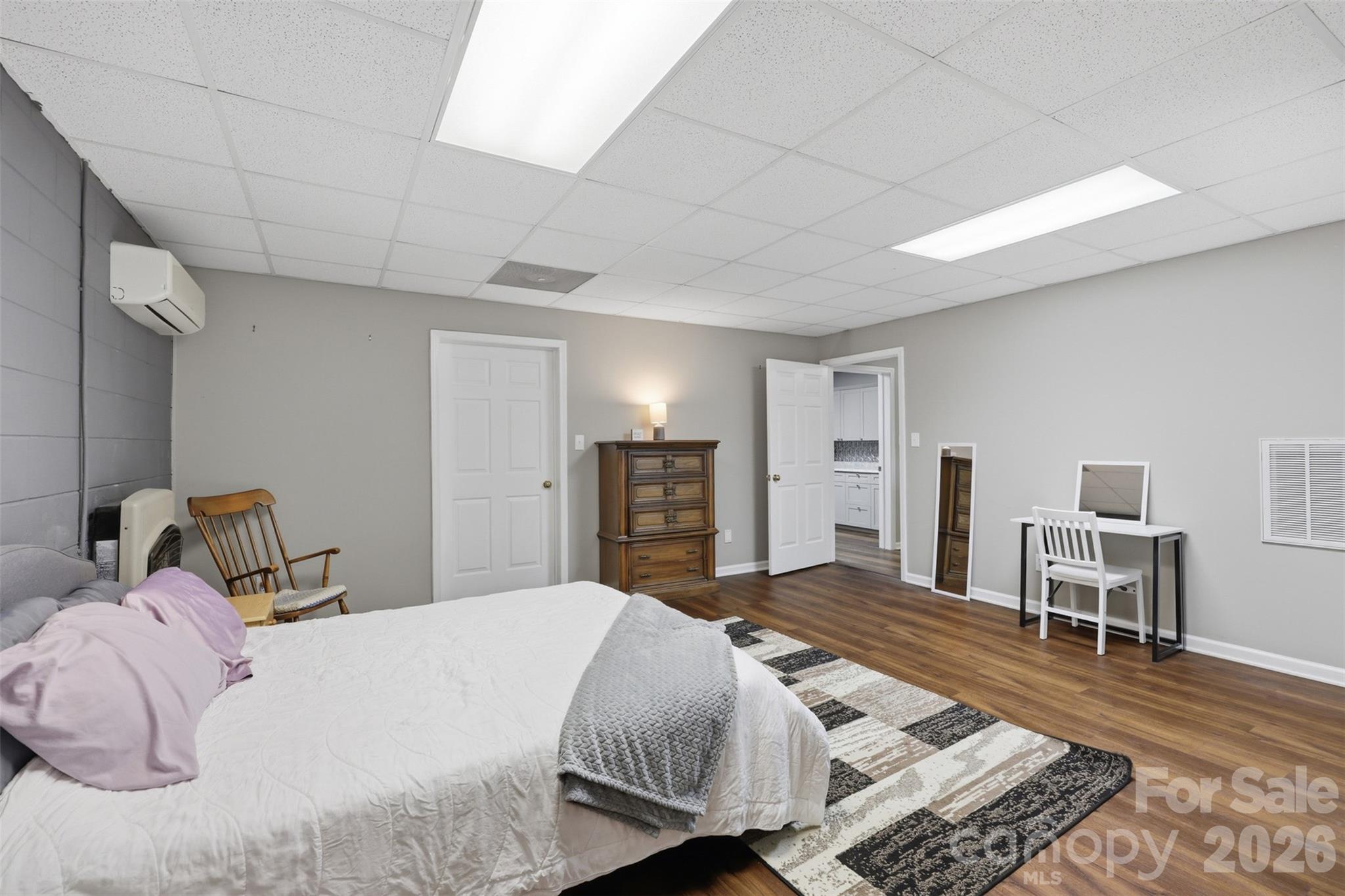 495 Windsor Drive — Taylorsville