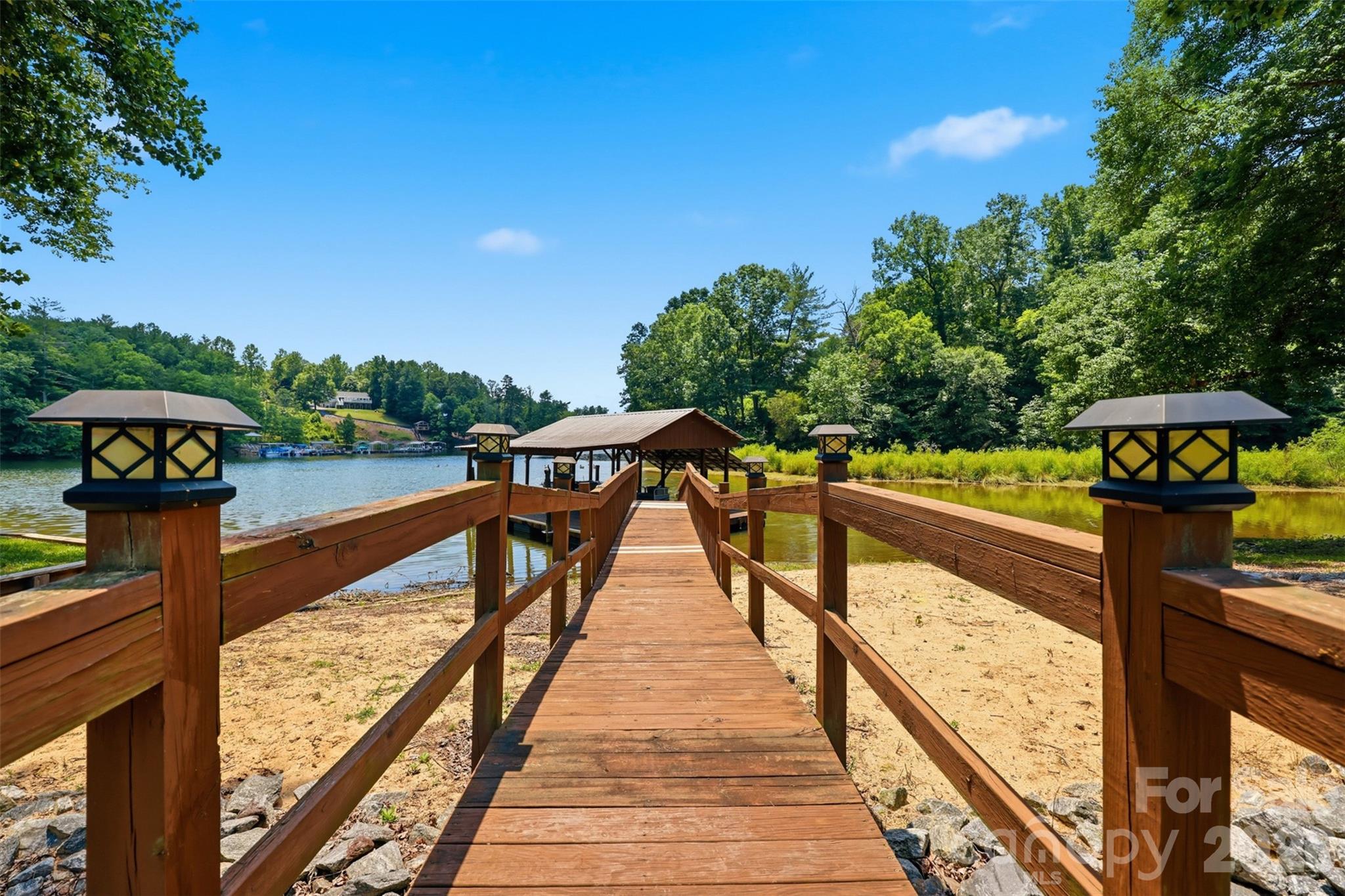495 Windsor Drive — Taylorsville