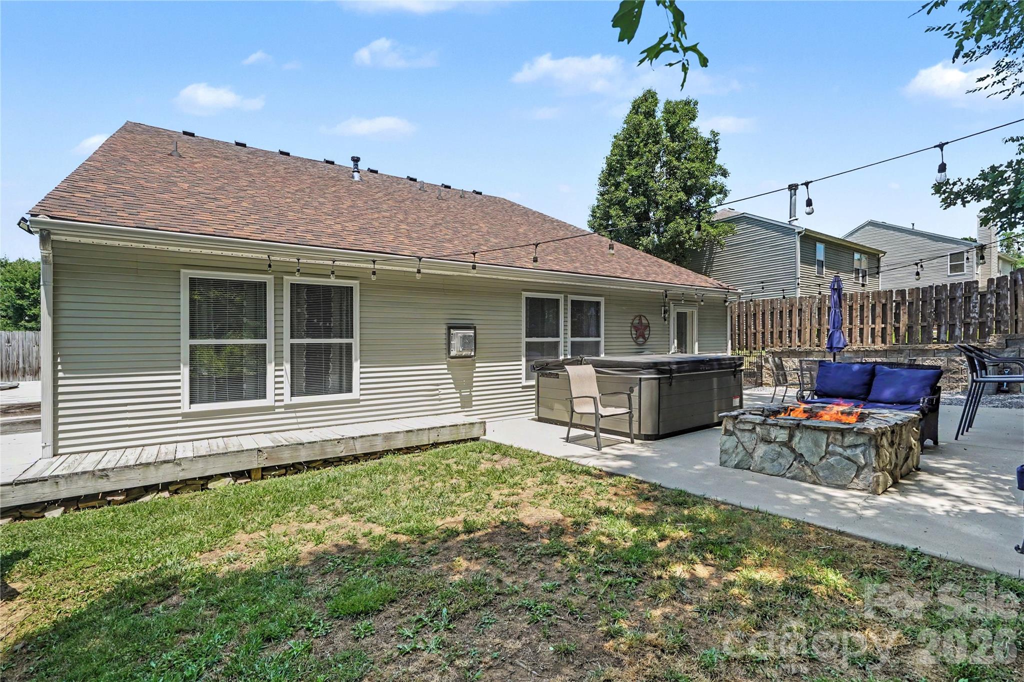 1729 Red Bird Circle — Concord