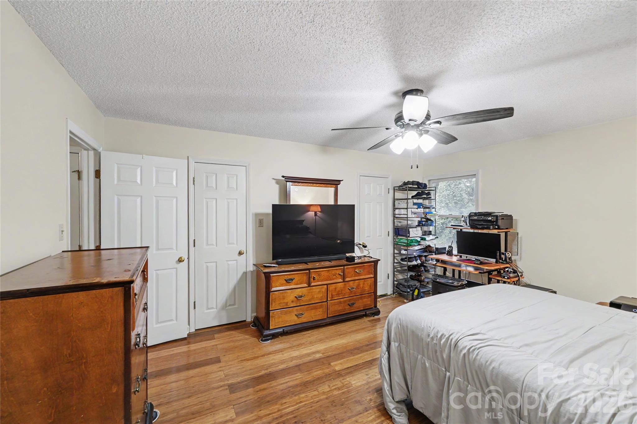 1271 India Hook Road — Rock Hill