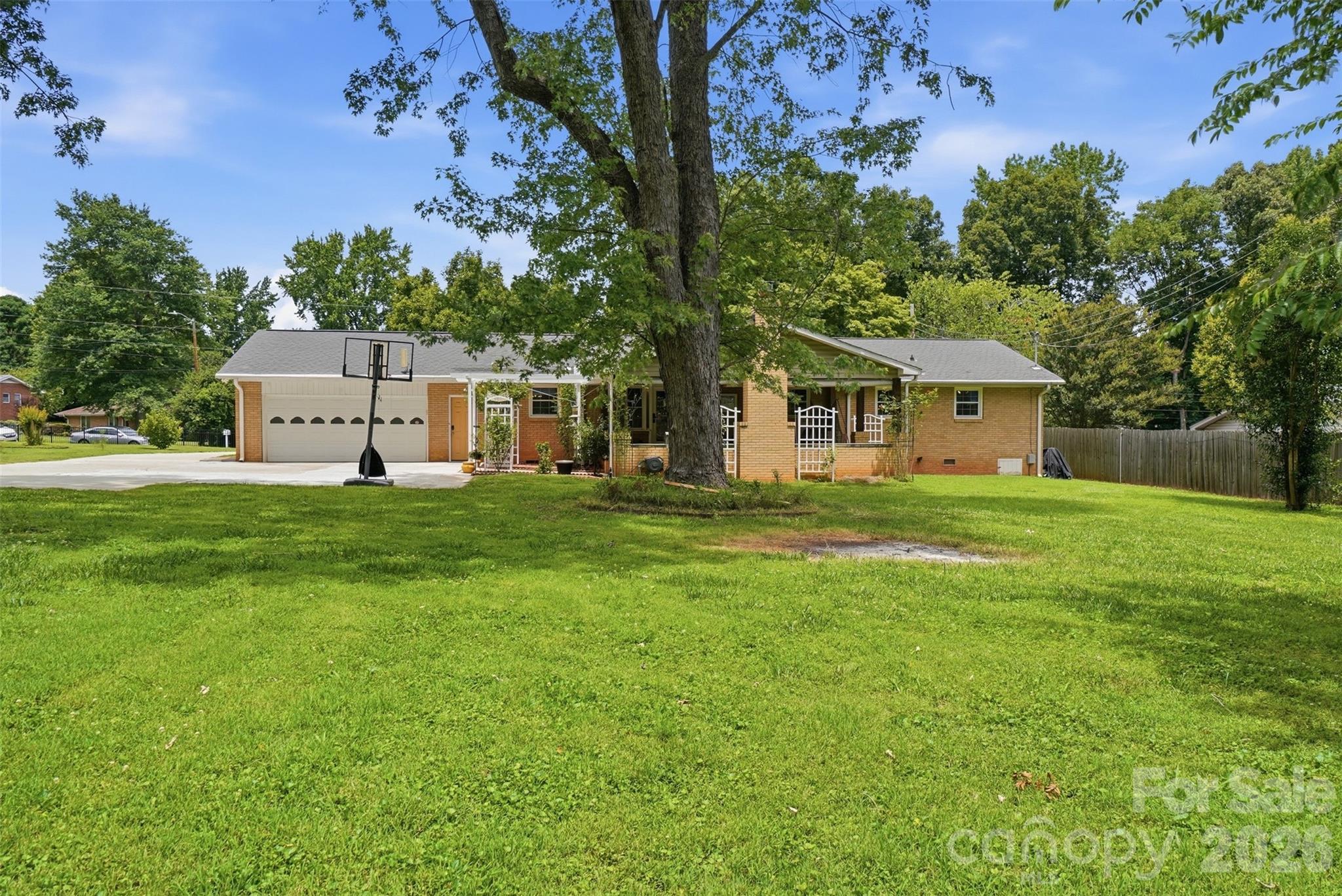 6108 Mallard Drive — Charlotte