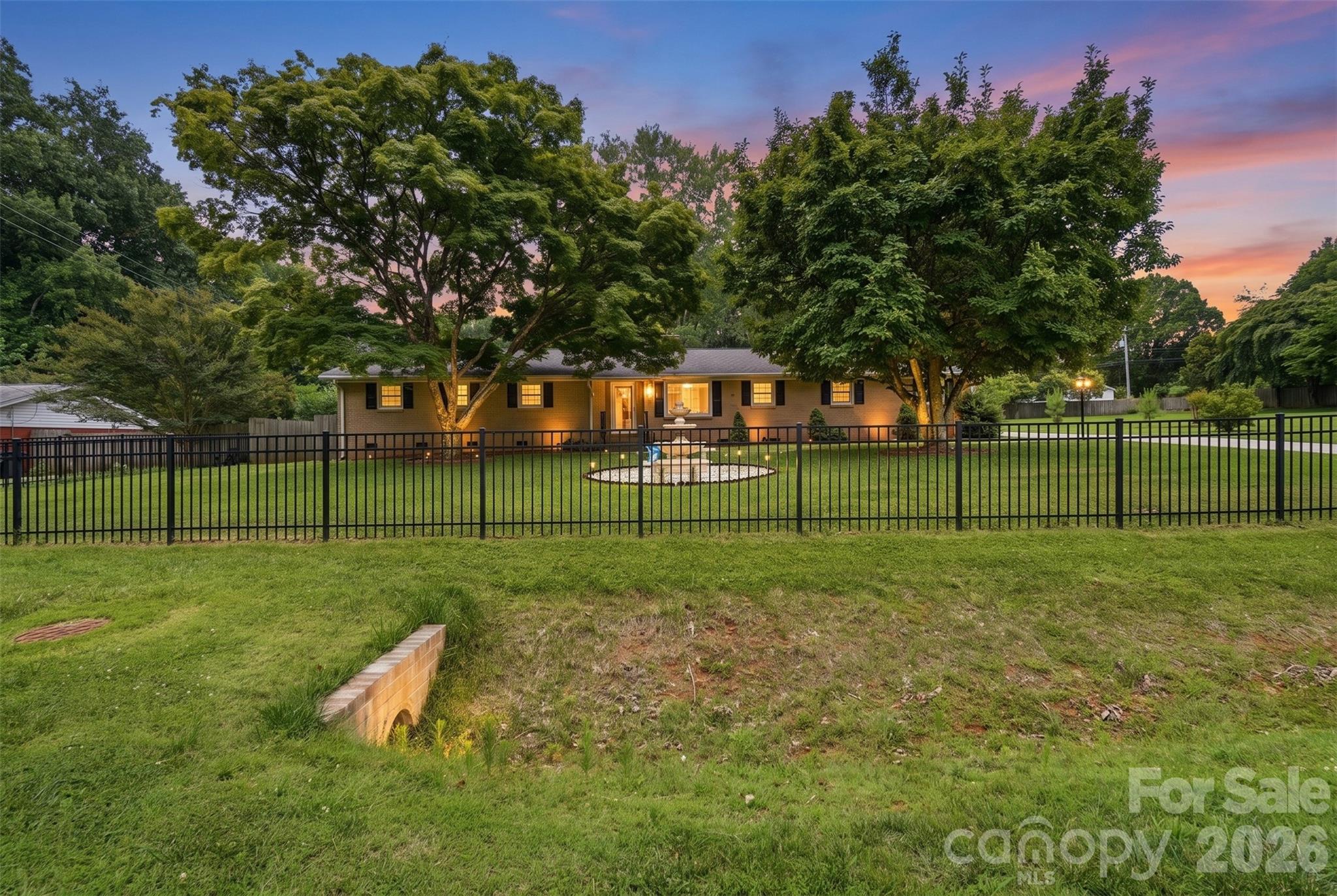 6108 Mallard Drive — Charlotte