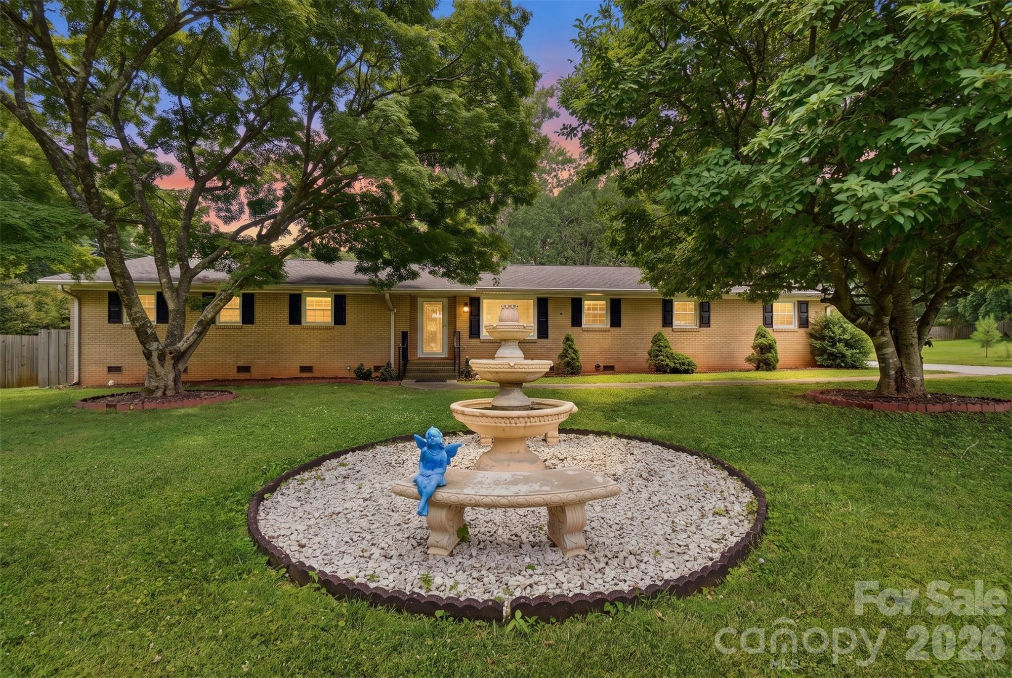 6108 Mallard Drive — Charlotte
