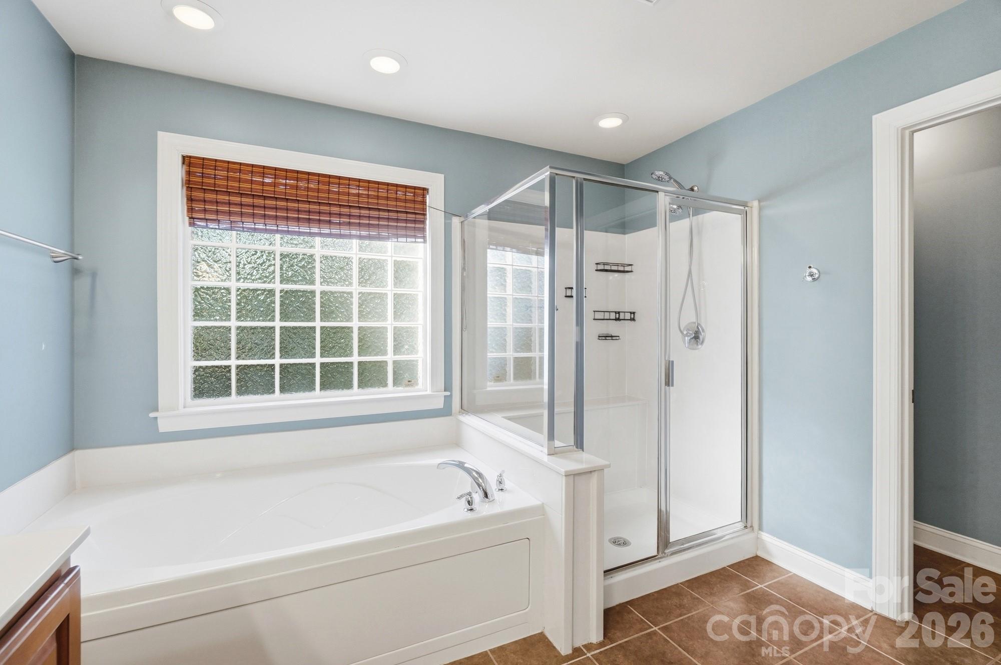 9915 Nicole Lane — Charlotte