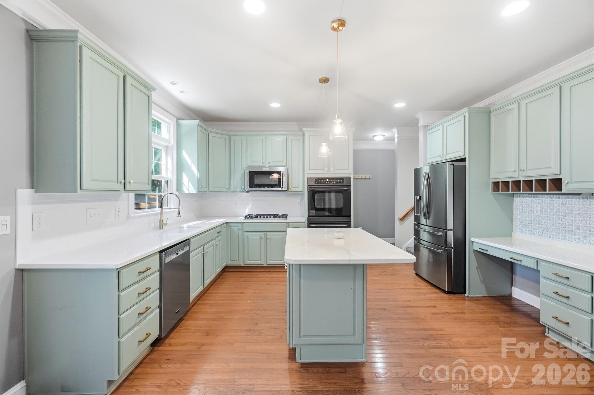 9915 Nicole Lane — Charlotte